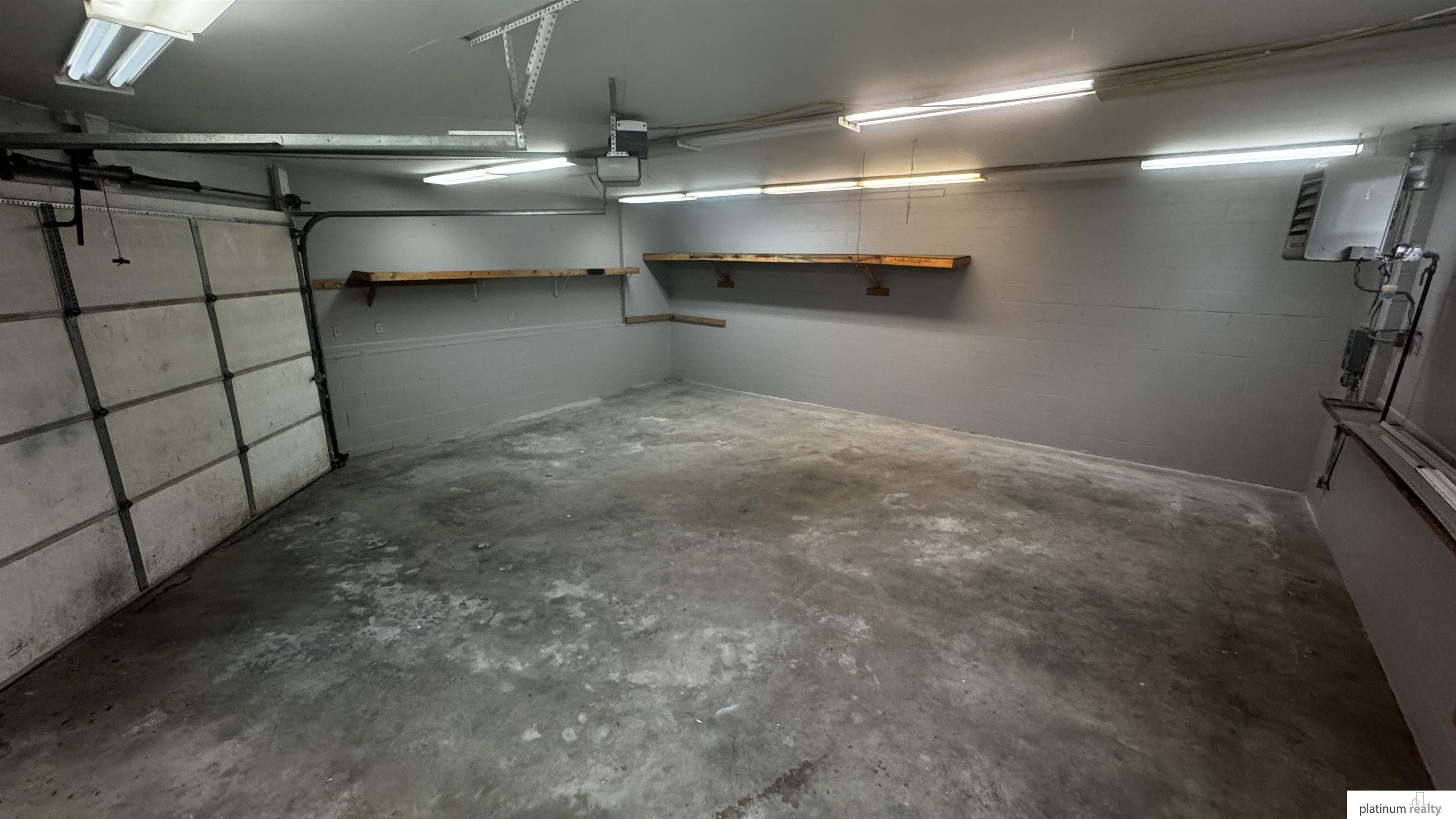 5831 Frances Street, Omaha, Nebraska image 32