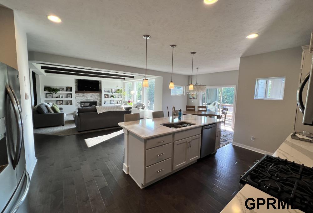 5815 S 238th Street, Elkhorn, Nebraska image 9