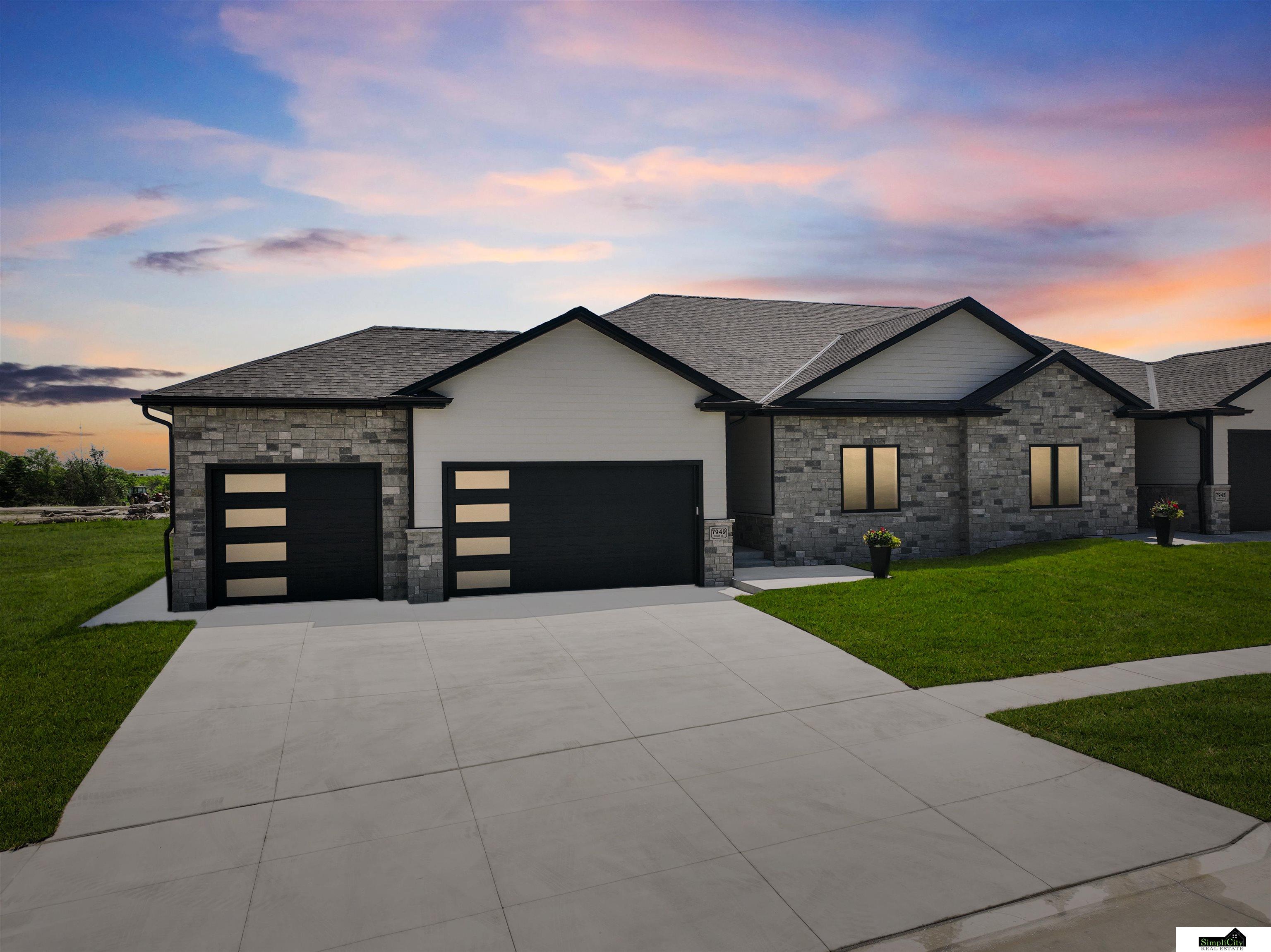 7949 Ponce Drive, Lincoln, Nebraska image 1