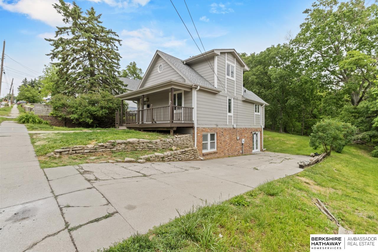 3001 S 9th Street, Omaha, Nebraska image 3