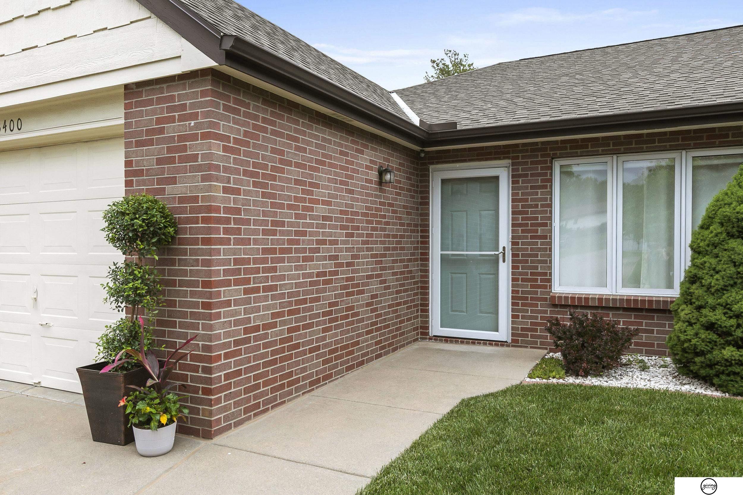 3400 Glenhaven Place, Lincoln, Nebraska image 3