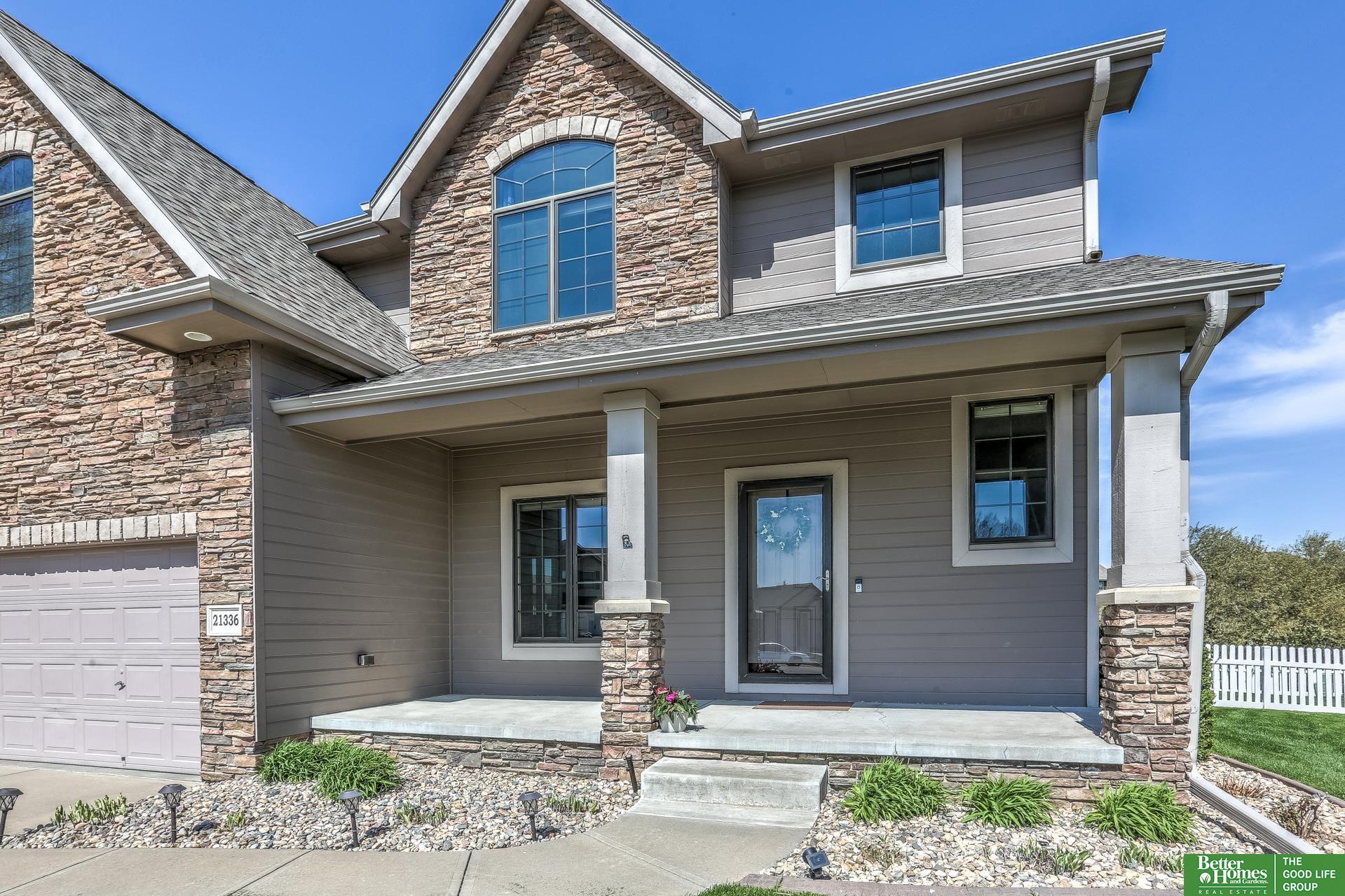 21336 Blackstone Circle, Gretna, Nebraska image 2