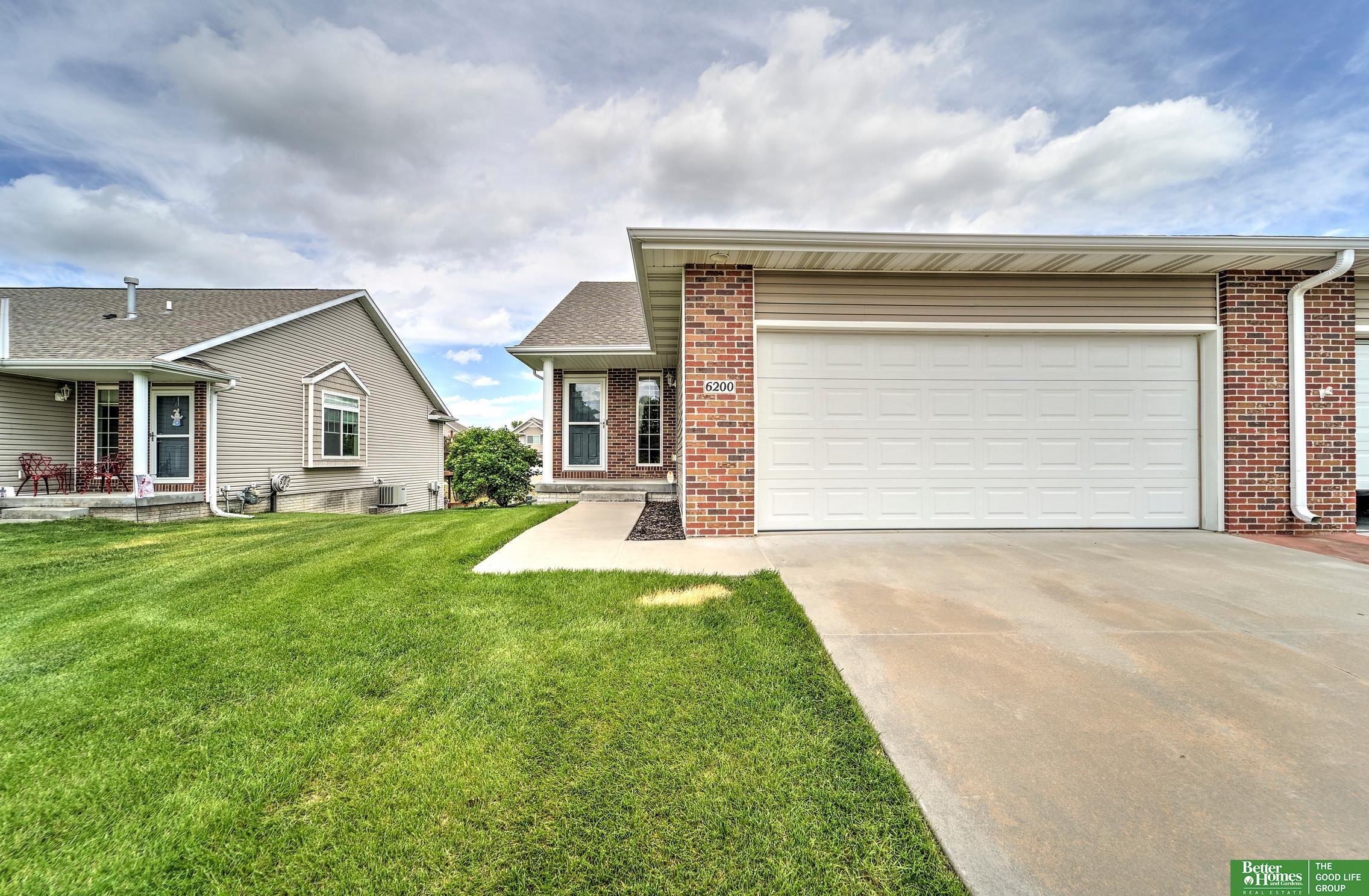 6200 Maple View Drive, Lincoln, Nebraska image 1