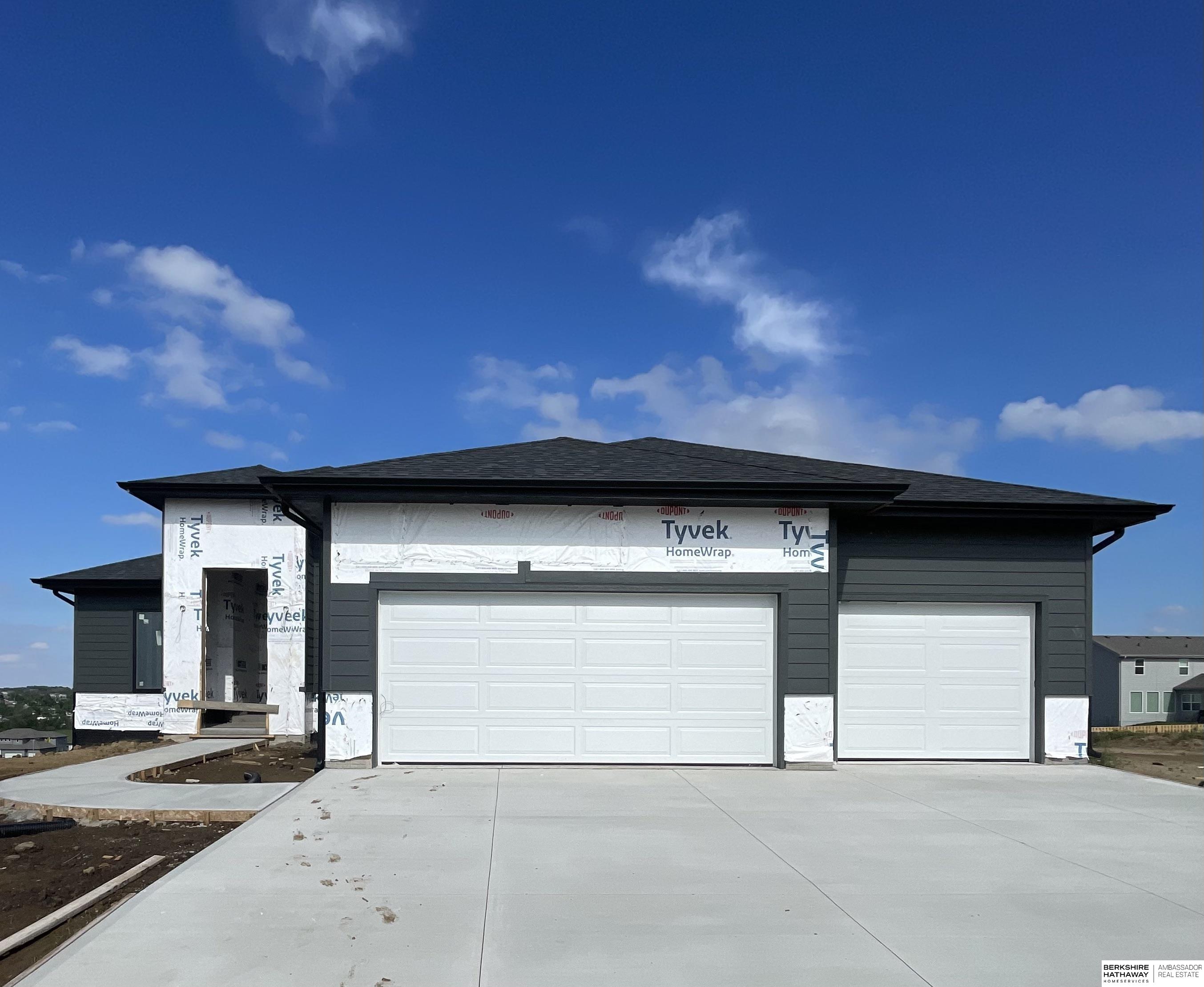 10915 N 161st Avenue, Bennington, Nebraska image 2