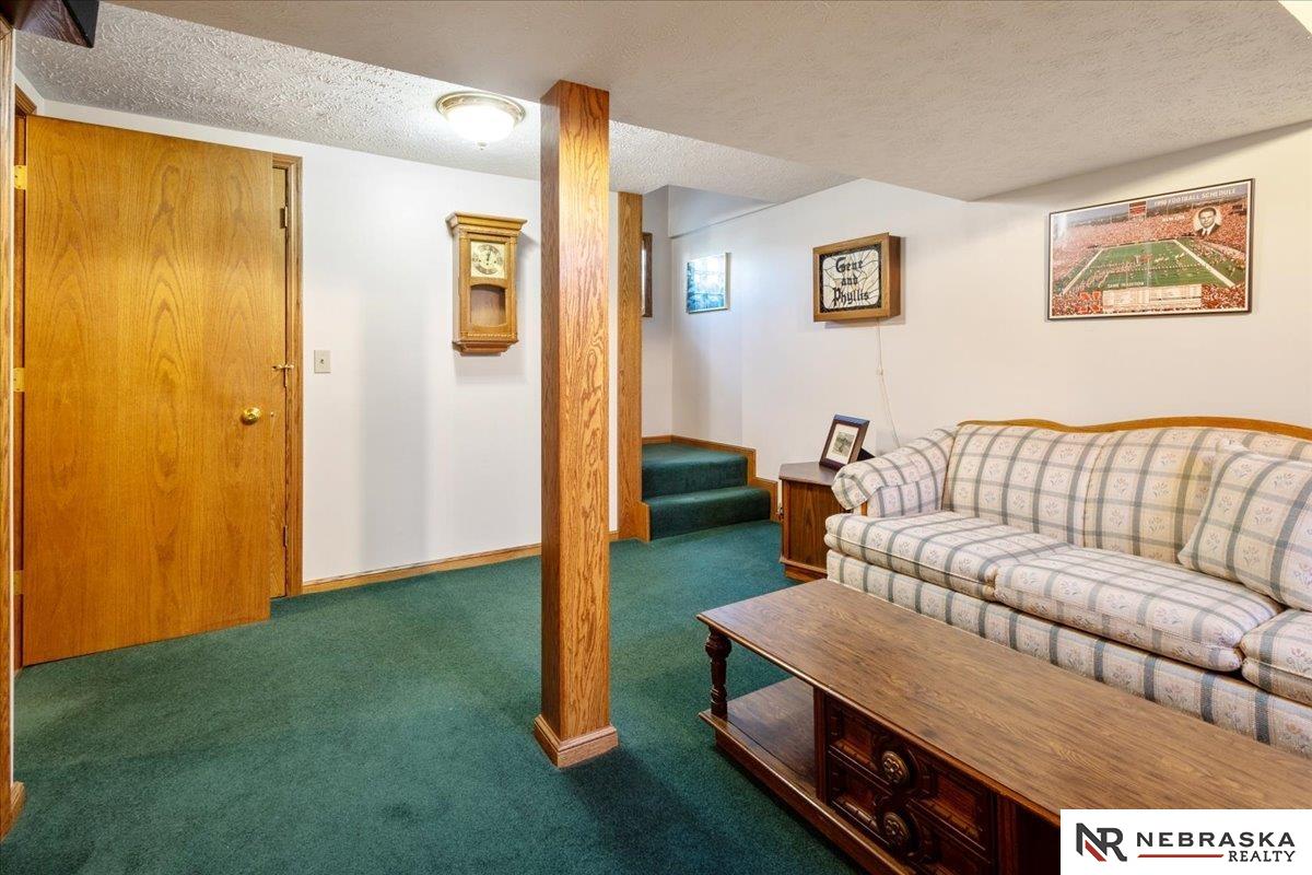 4542 Charles Street, Omaha, Nebraska image 16