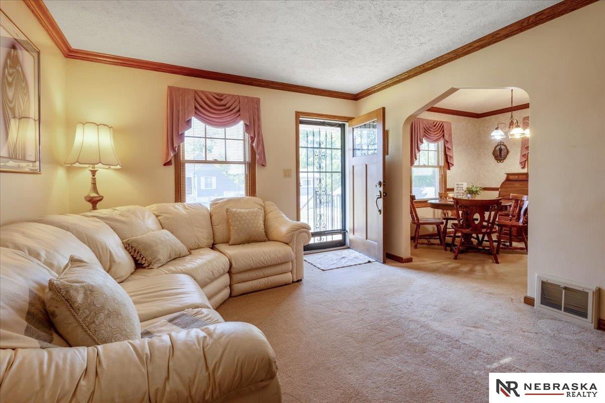 4542 Charles Street, Omaha, Nebraska image 4
