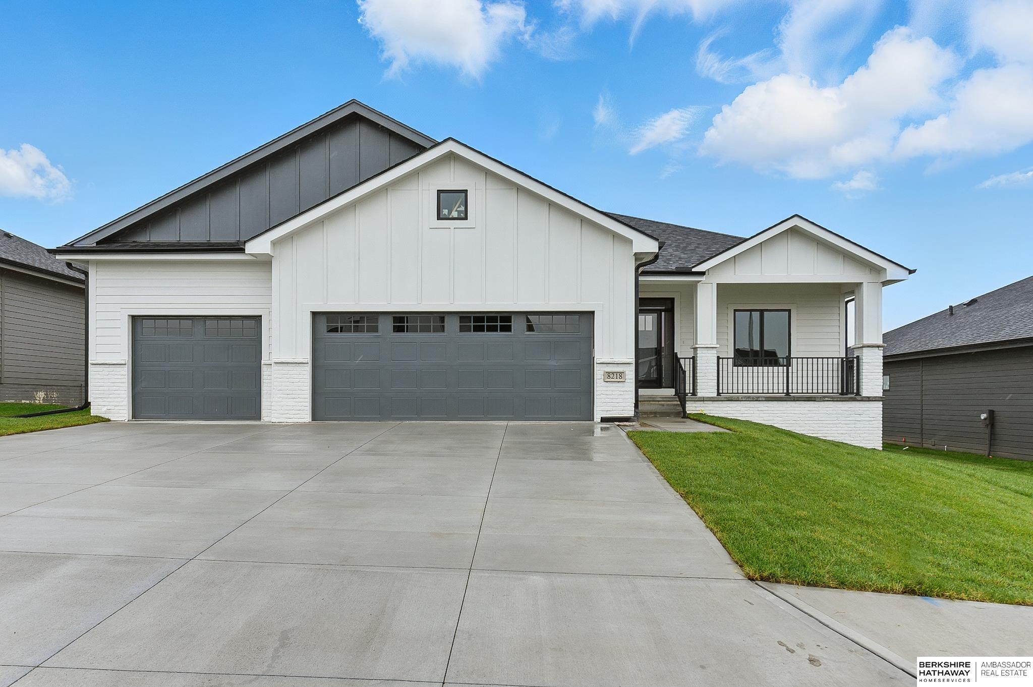 8218 N 167th Avenue, Bennington NE 68007