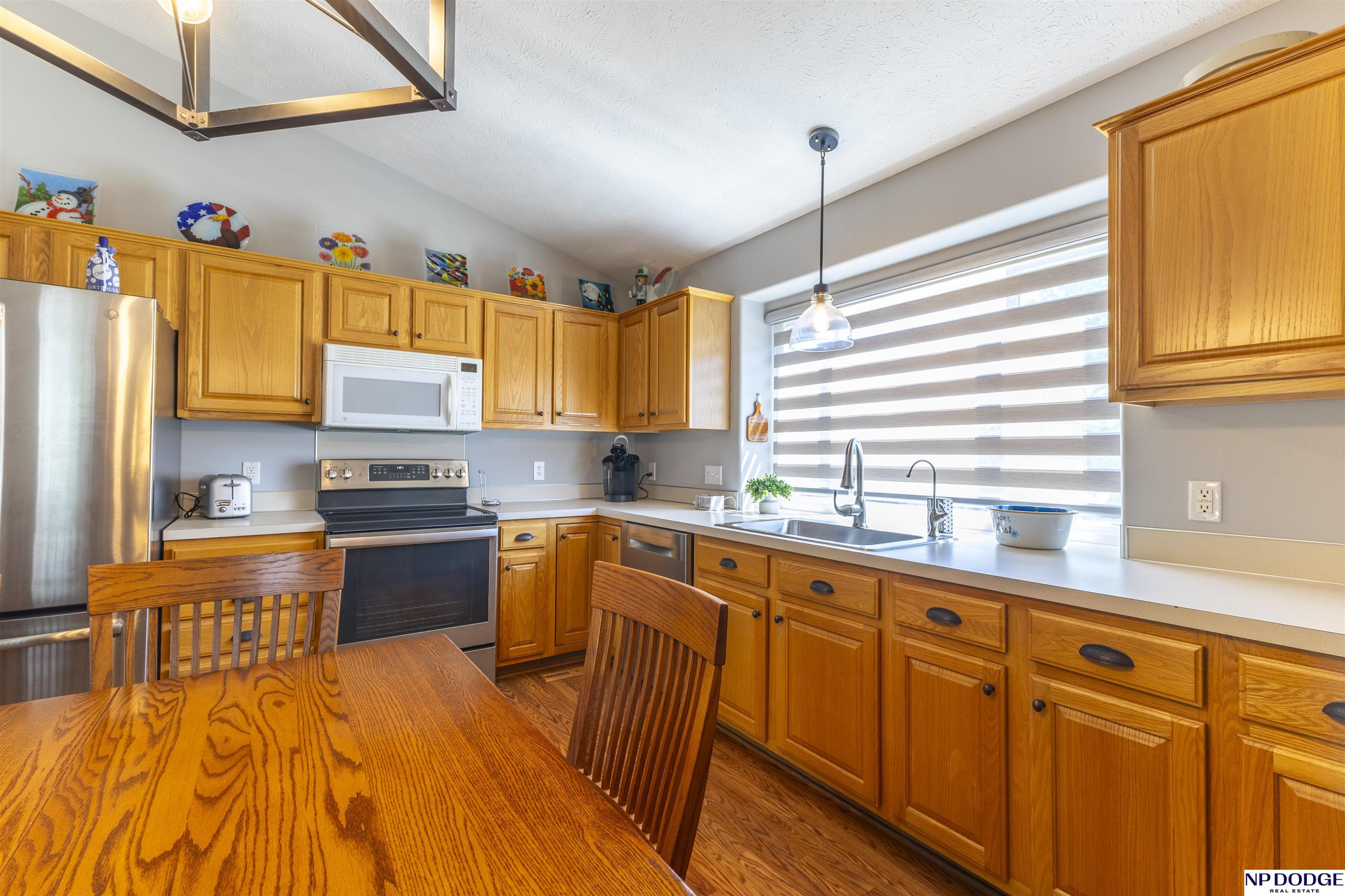 1504 Lakewood Drive, Papillion, Nebraska image 13