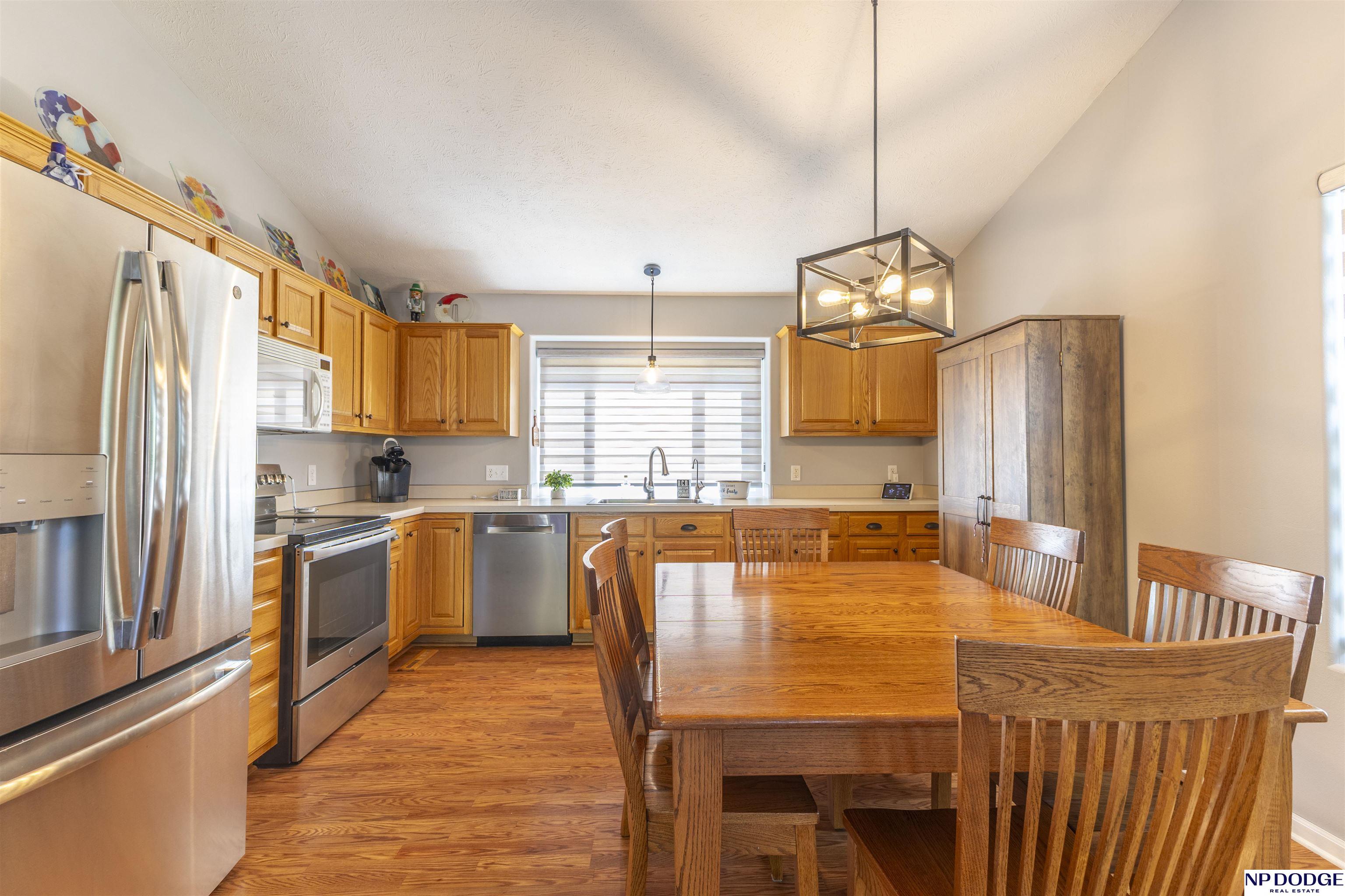 1504 Lakewood Drive, Papillion, Nebraska image 8