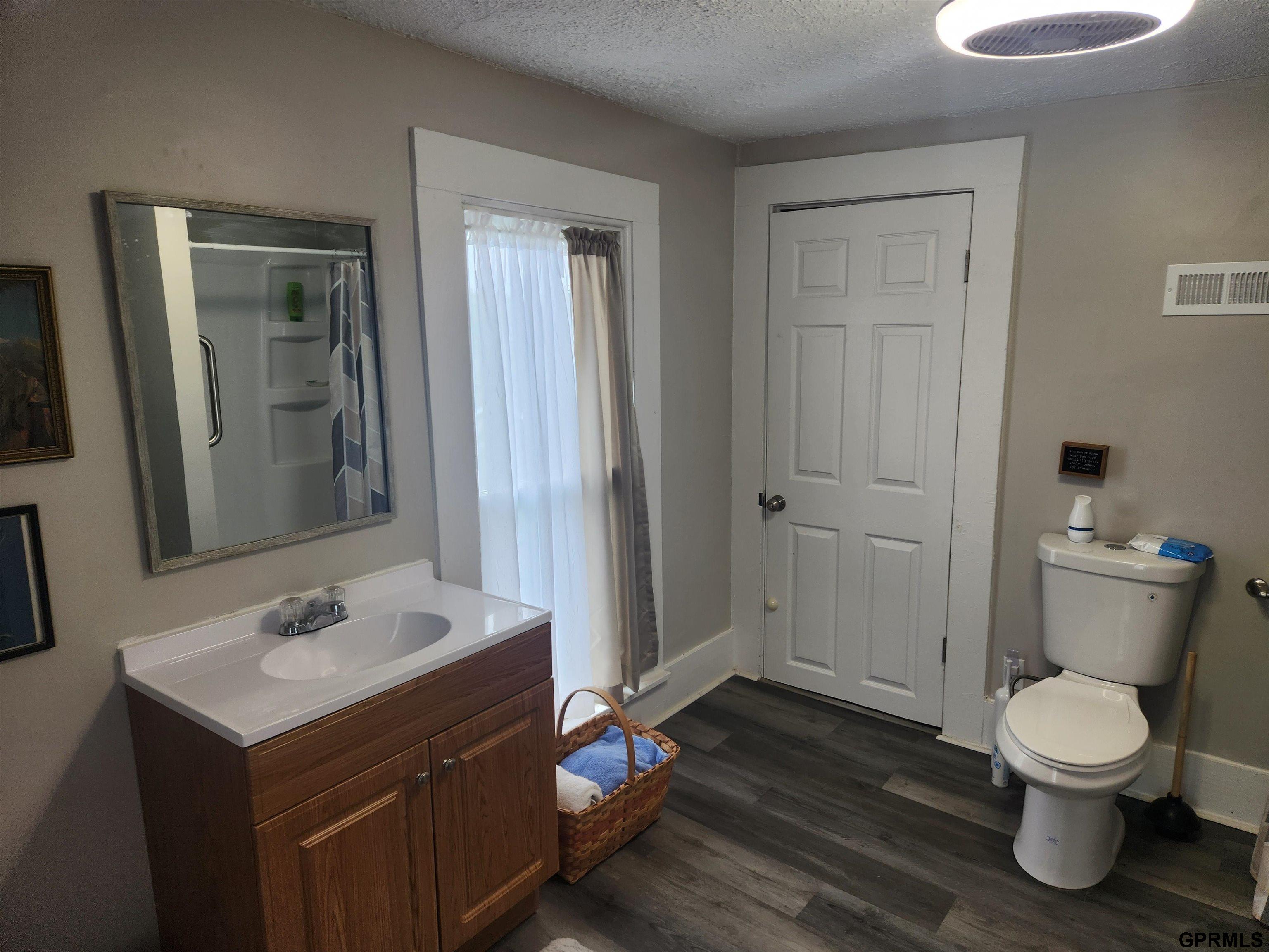 1211 D Street, Fairbury, Nebraska image 24