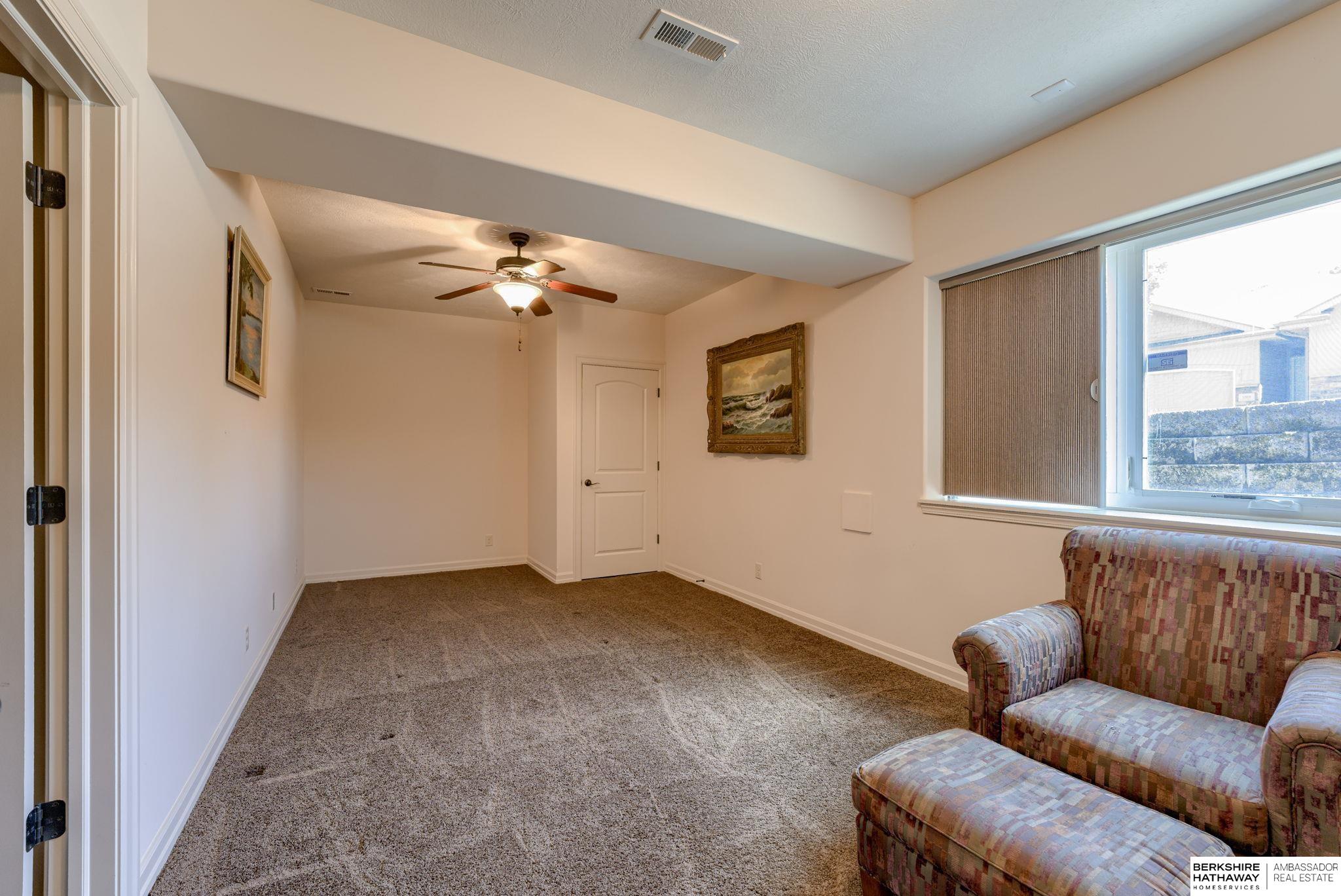 18855 Mason Plaza, Omaha, Nebraska image 32