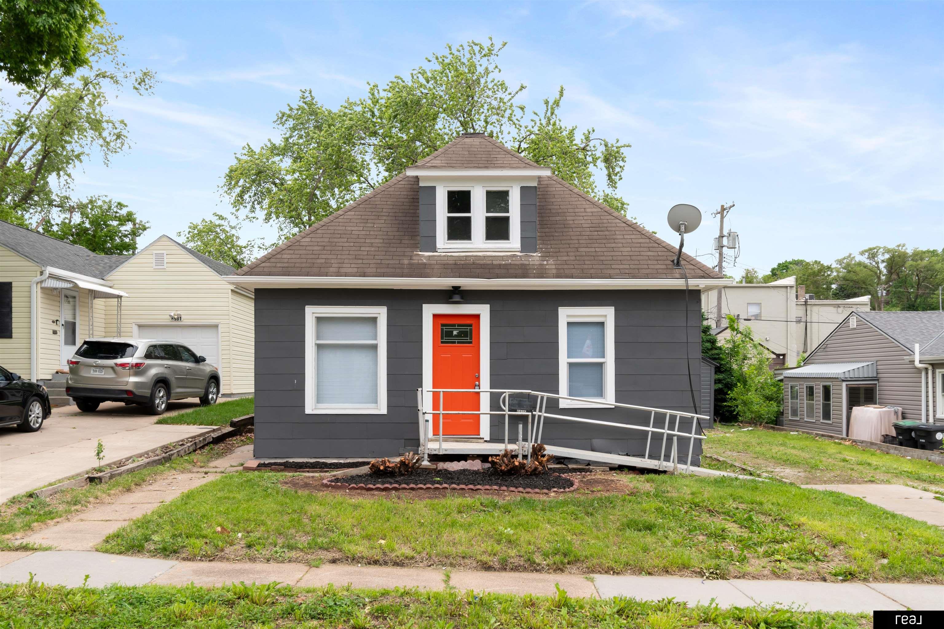 6935 Binney Street, Omaha, Nebraska image 1
