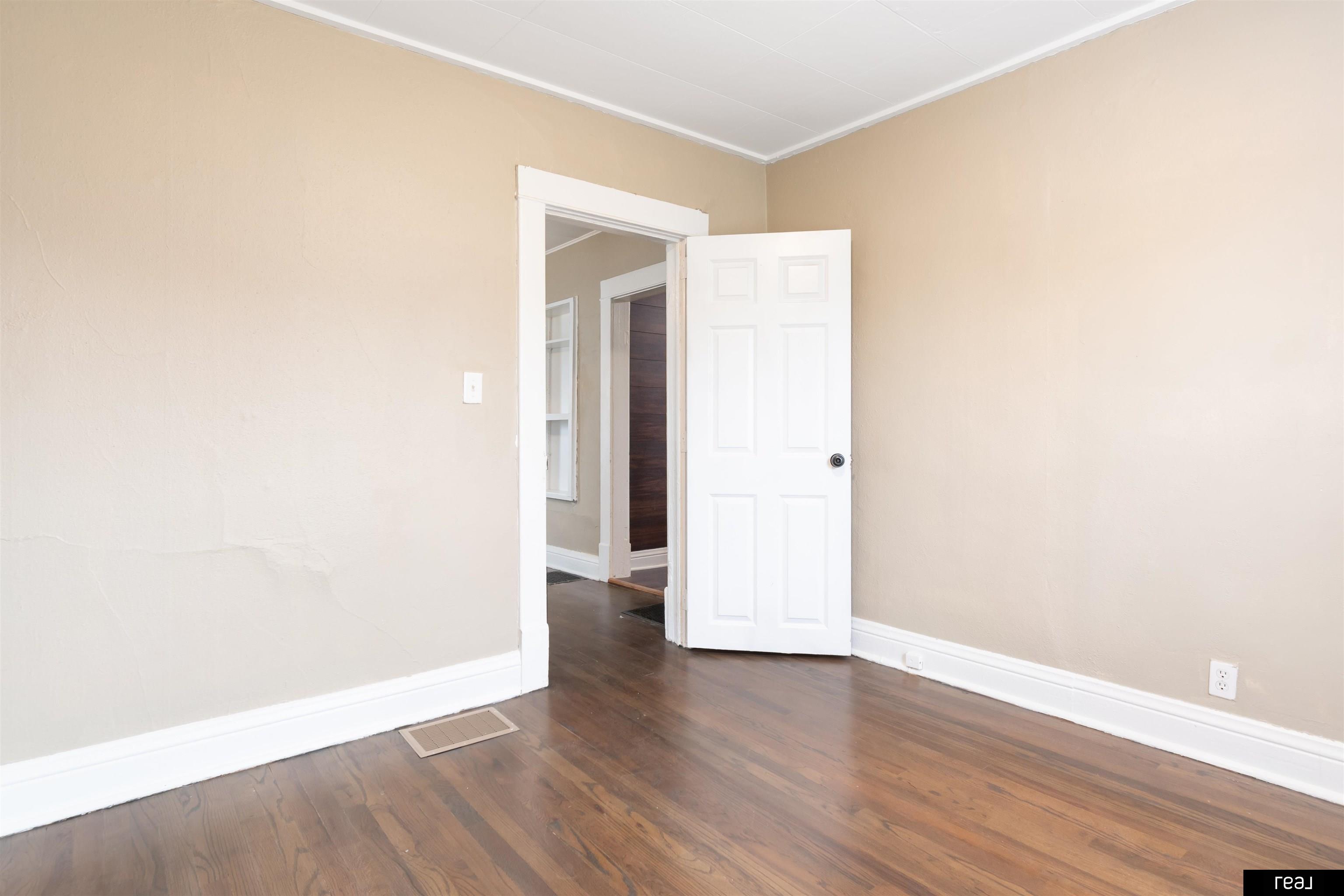 6935 Binney Street, Omaha, Nebraska image 13