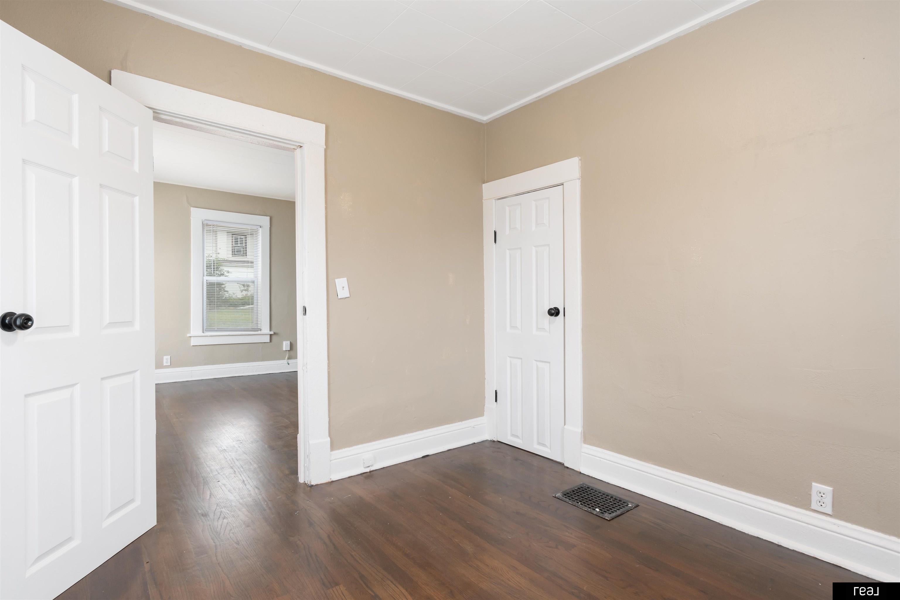 6935 Binney Street, Omaha, Nebraska image 10