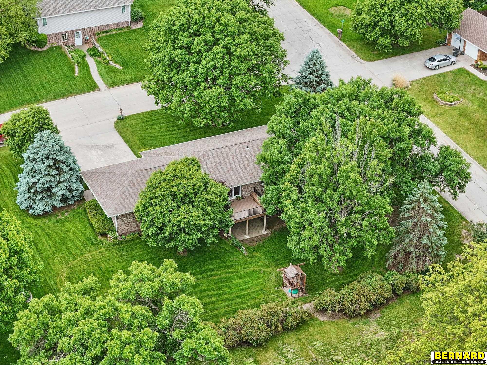 609 Pinewood Drive, Nebraska City, Nebraska image 11