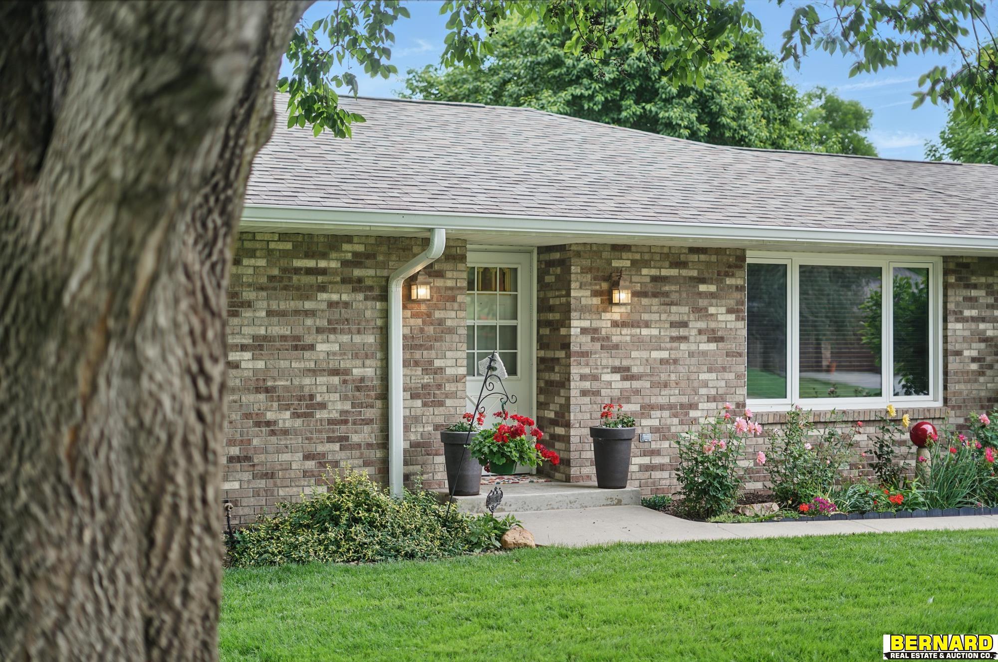 609 Pinewood Drive, Nebraska City, Nebraska image 14