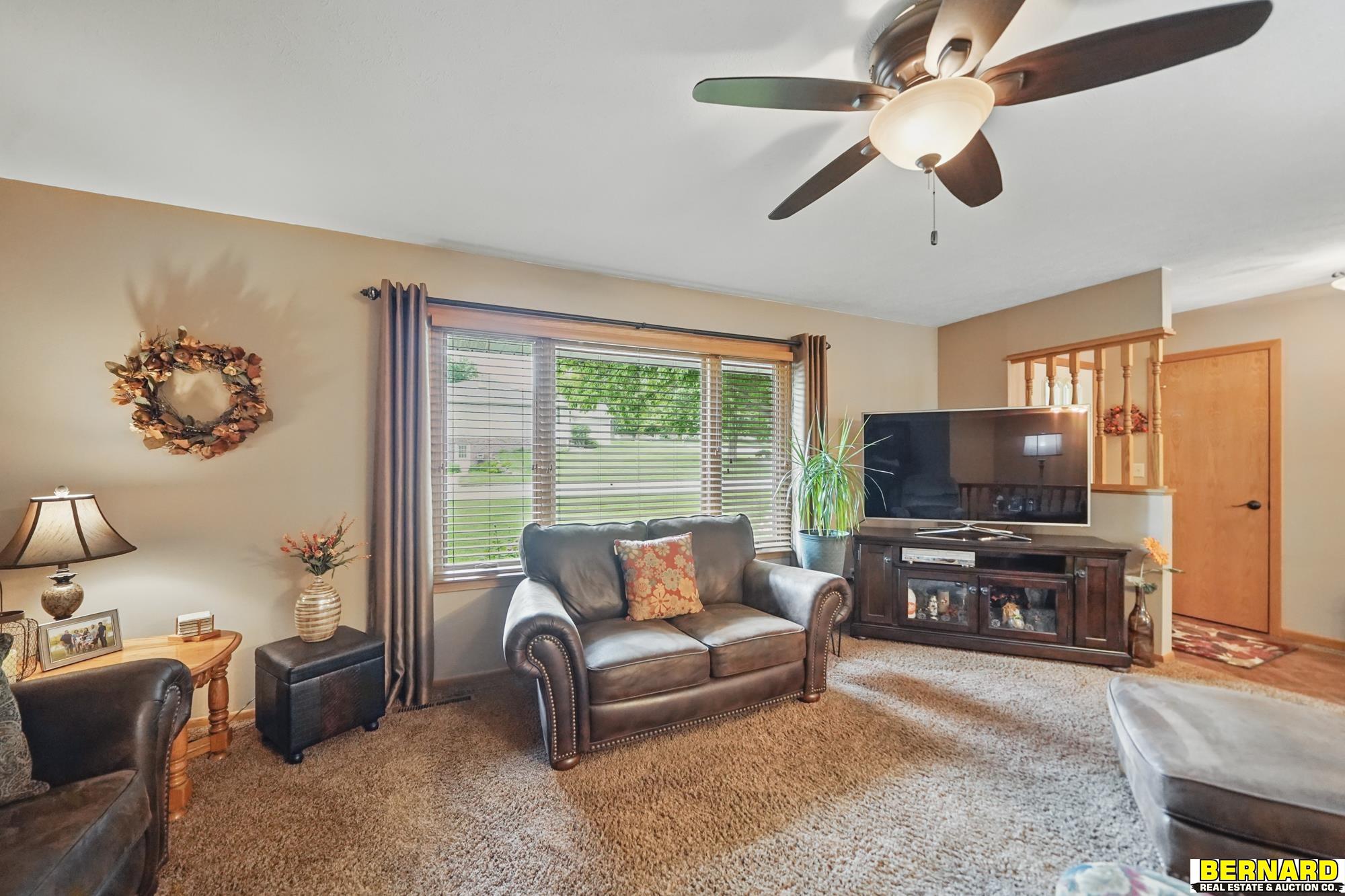 609 Pinewood Drive, Nebraska City, Nebraska image 17