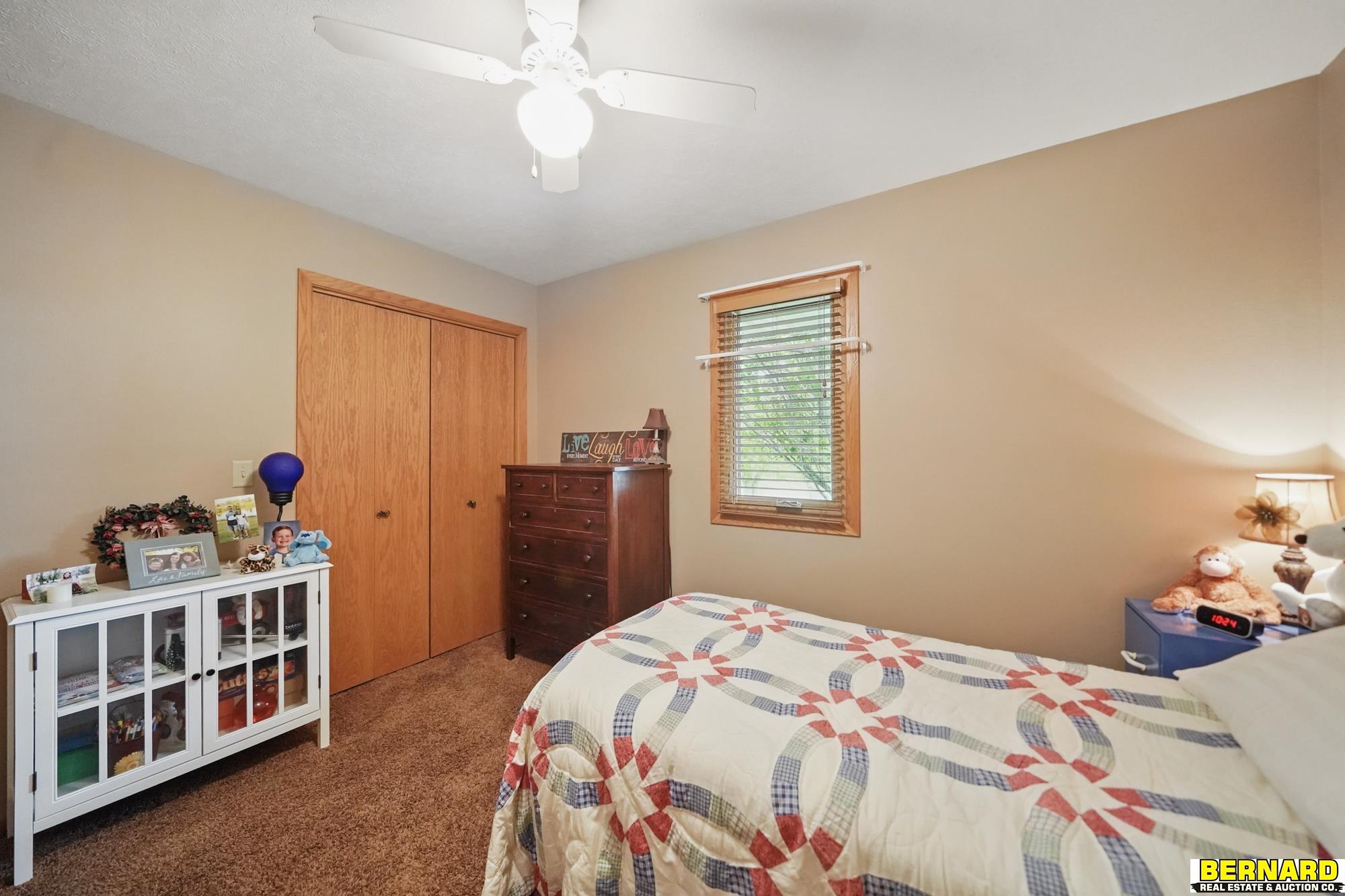 609 Pinewood Drive, Nebraska City, Nebraska image 28