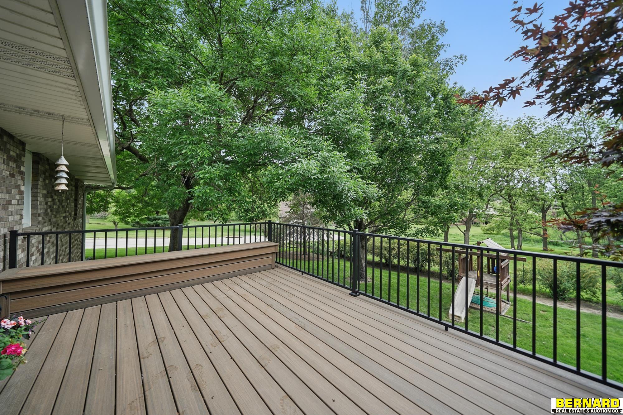 609 Pinewood Drive, Nebraska City, Nebraska image 7