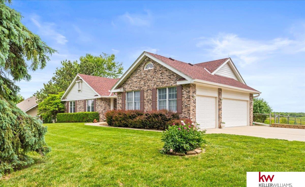 17911 Peterson Road, Plattsmouth, Nebraska image 3