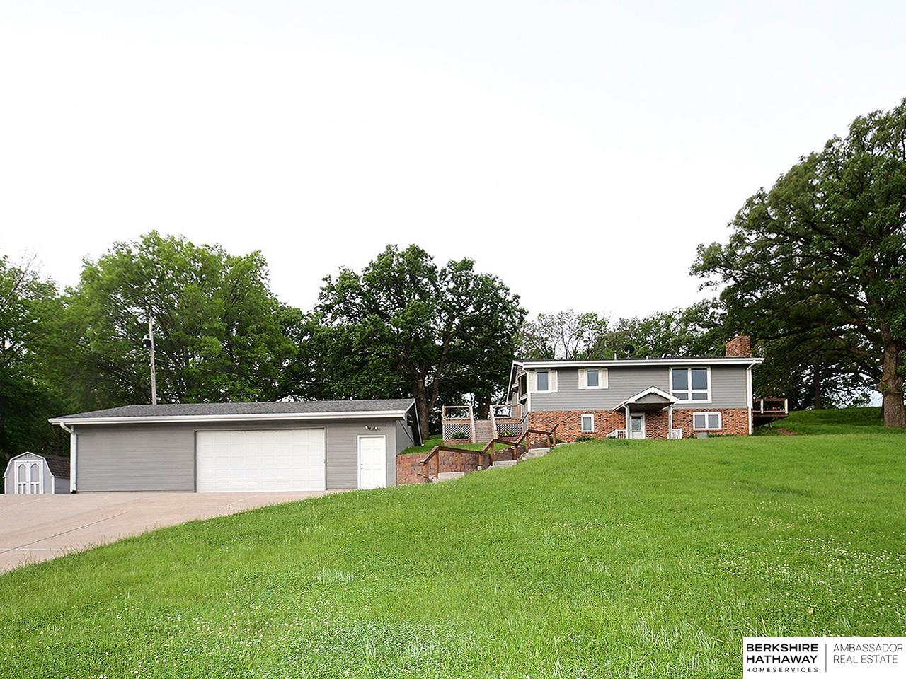 22327 Three Bridge Road, Council Bluffs, Iowa image 1
