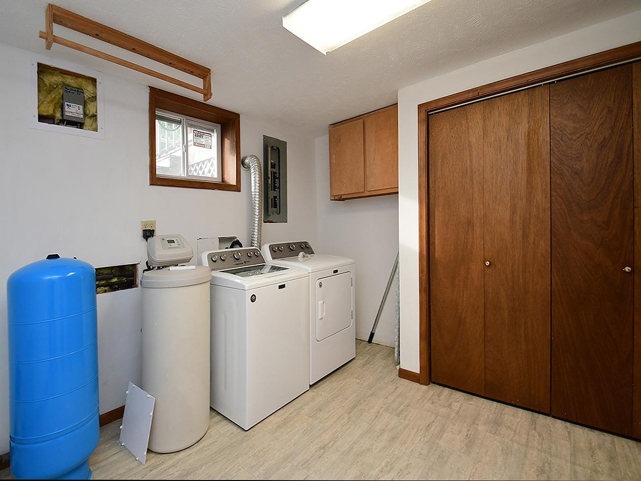 22327 Three Bridge Road, Council Bluffs, Iowa image 31
