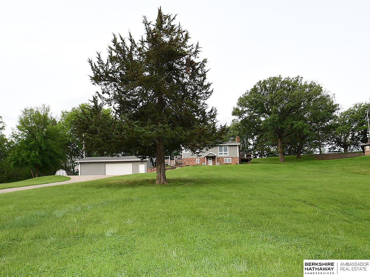 22327 Three Bridge Road, Council Bluffs, Iowa image 38
