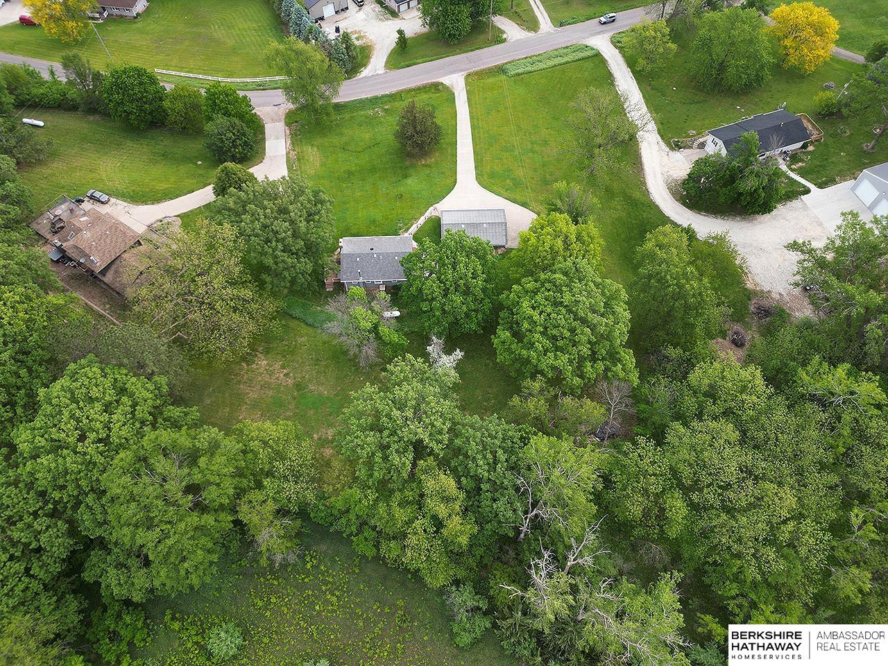 22327 Three Bridge Road, Council Bluffs, Iowa image 44