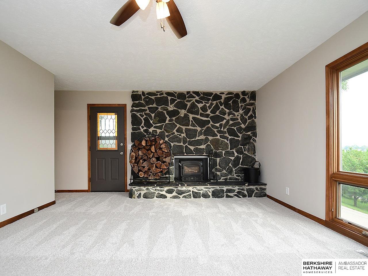 22327 Three Bridge Road, Council Bluffs, Iowa image 8