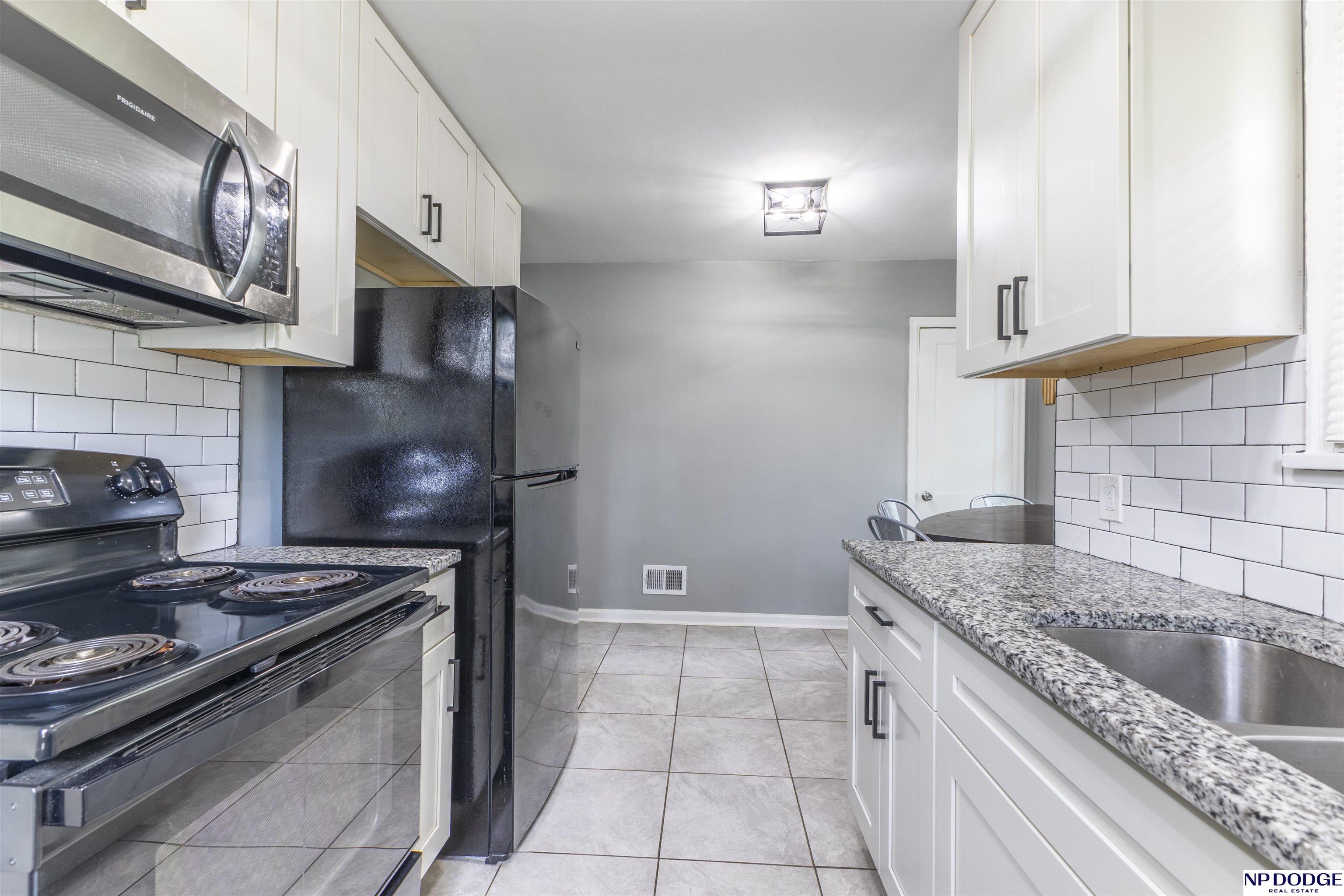 3185 Stone Avenue, Omaha, Nebraska image 12