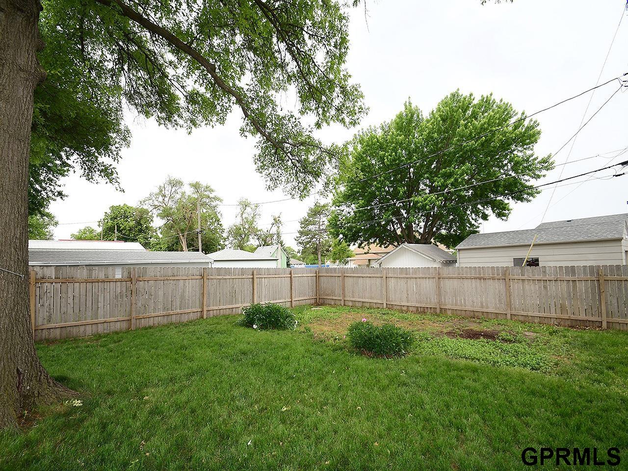 1735 Grove Avenue, Crete, Nebraska image 27