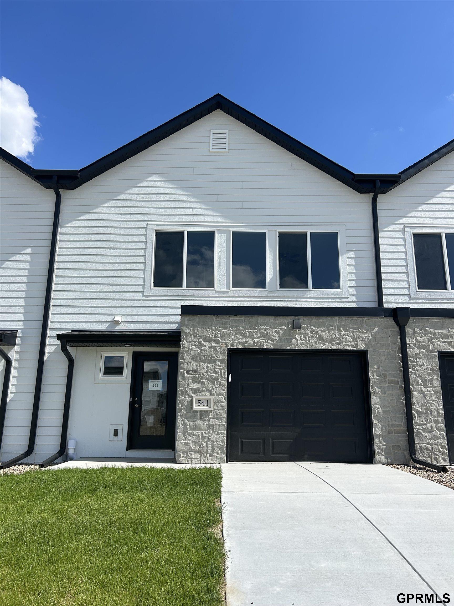 541 W Corsac Road, Lincoln, Nebraska image 1