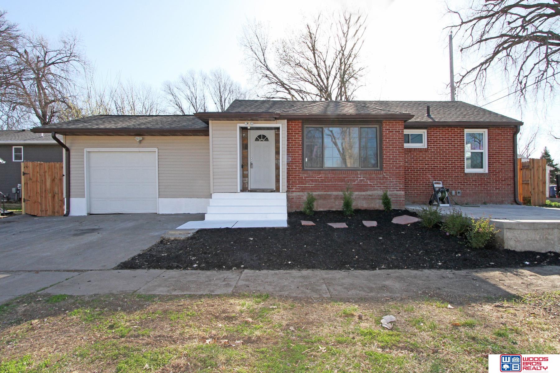 4530 N 72nd Street, Lincoln NE 68507