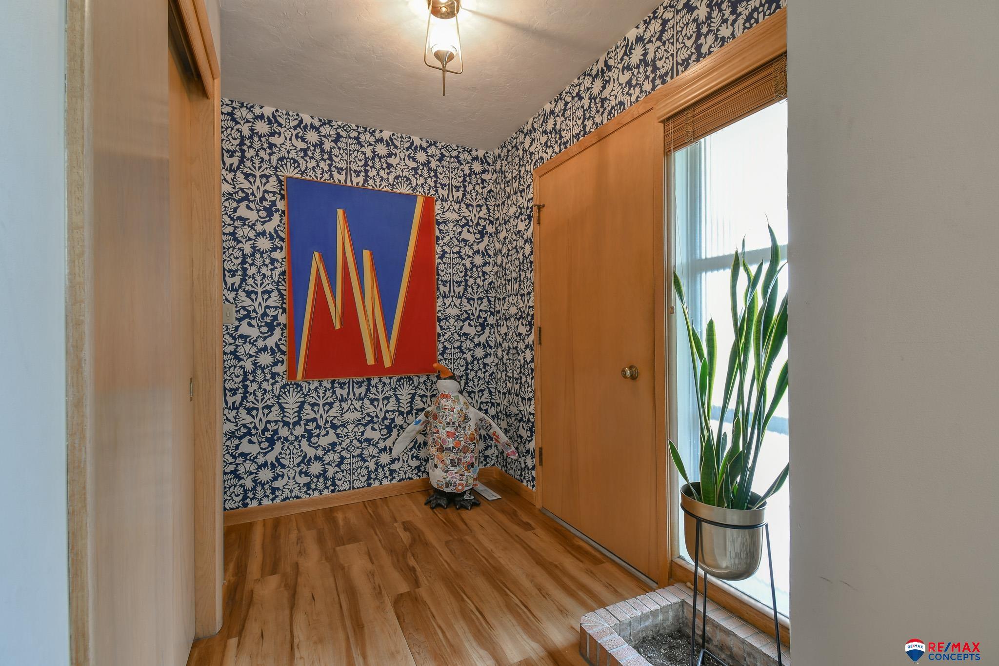 329 Carolyn Court, Lincoln, Nebraska image 3