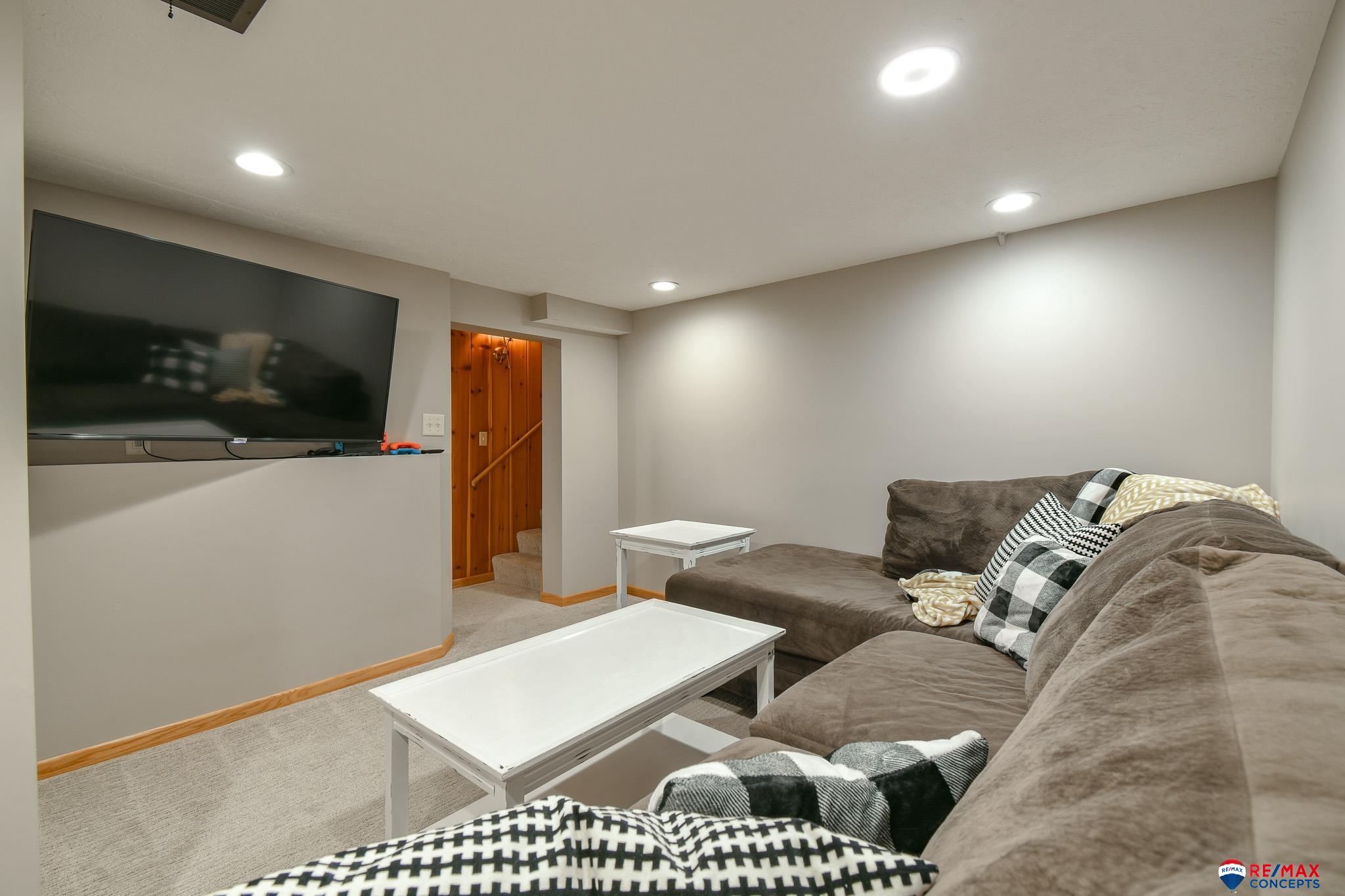 329 Carolyn Court, Lincoln, Nebraska image 30