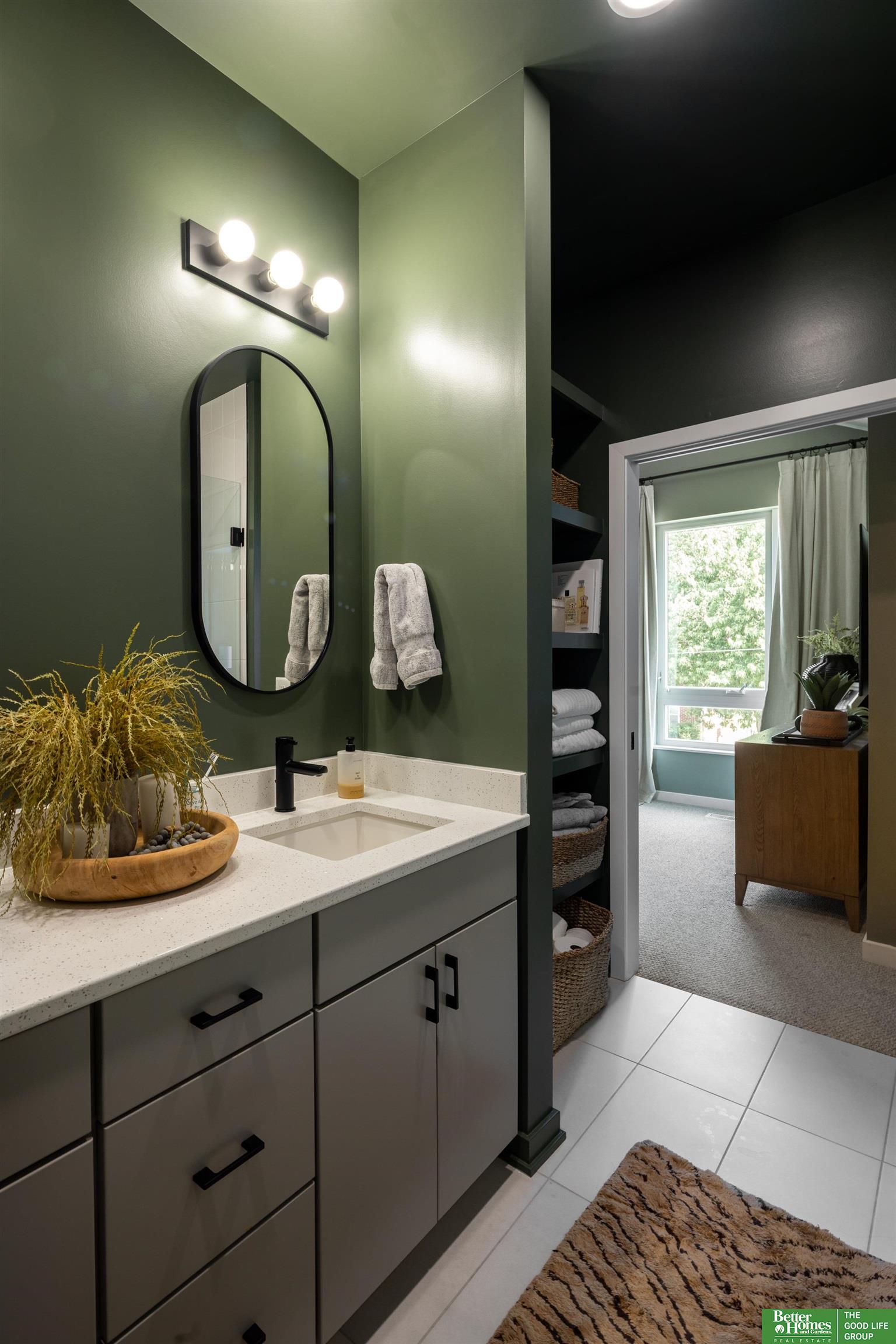 5320 Elmwood Plaza, Omaha, Nebraska image 31