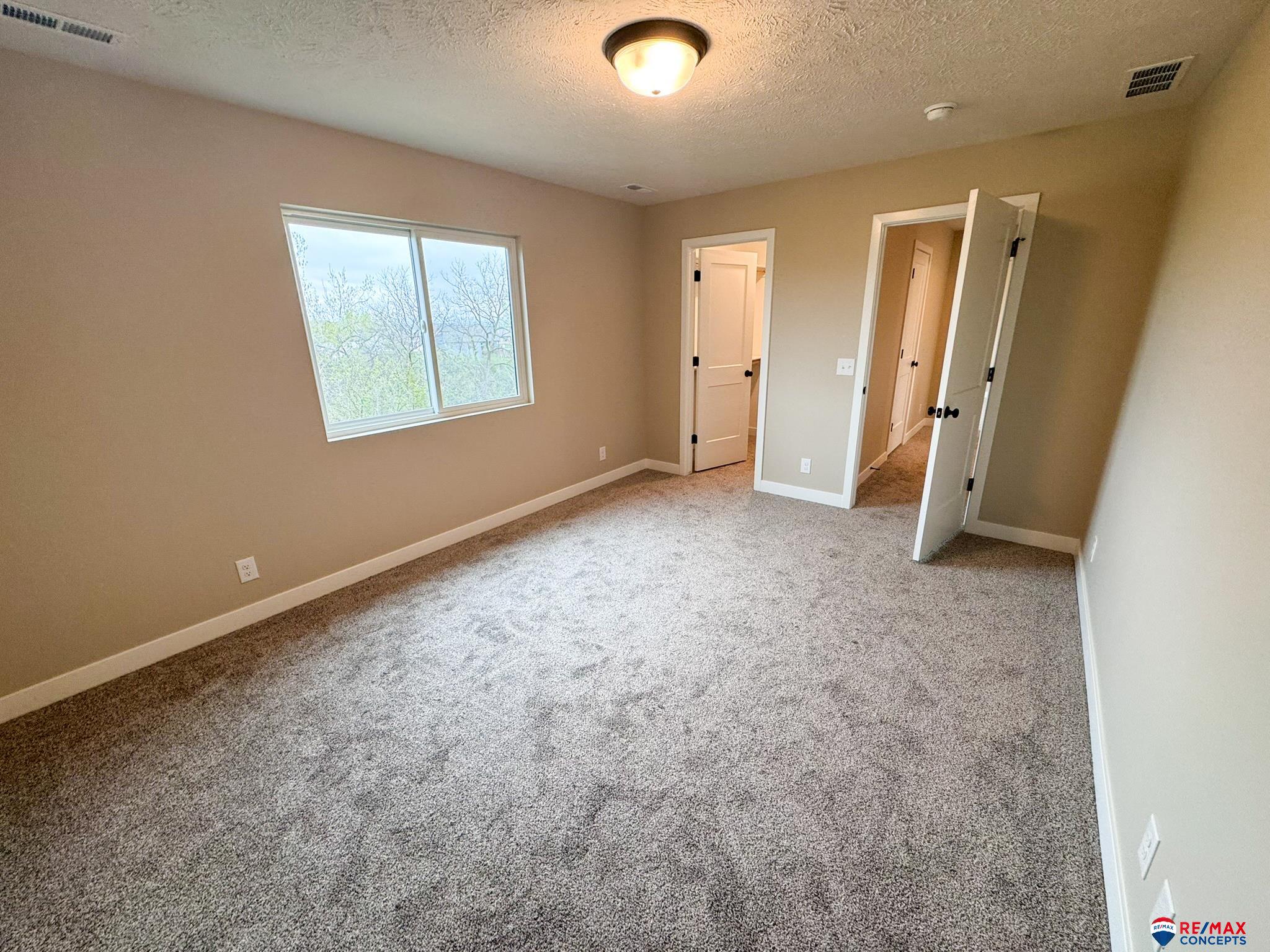 4044 Woodside Village Court, Lincoln, Nebraska image 13