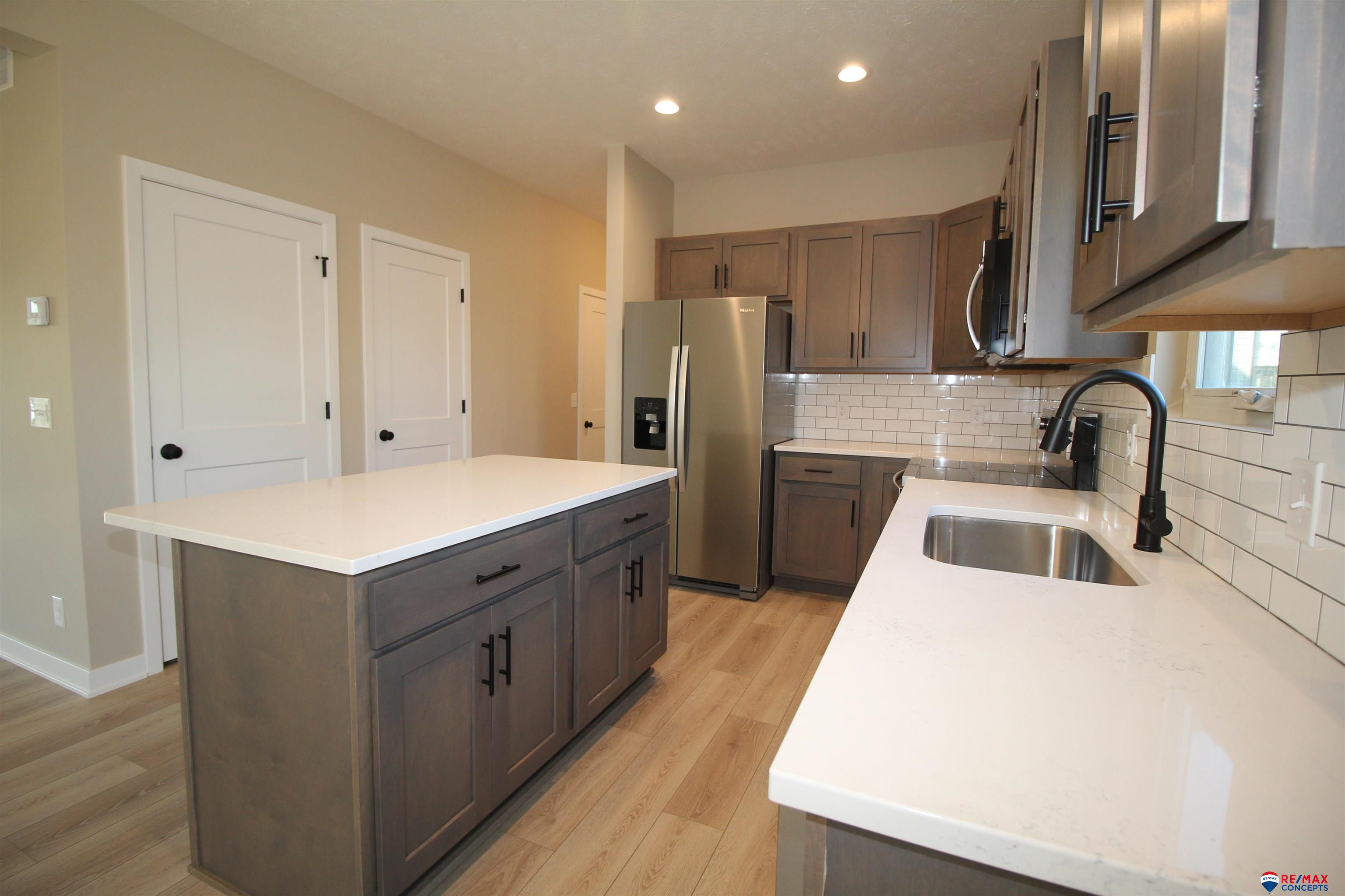4044 Woodside Village Court, Lincoln, Nebraska image 38