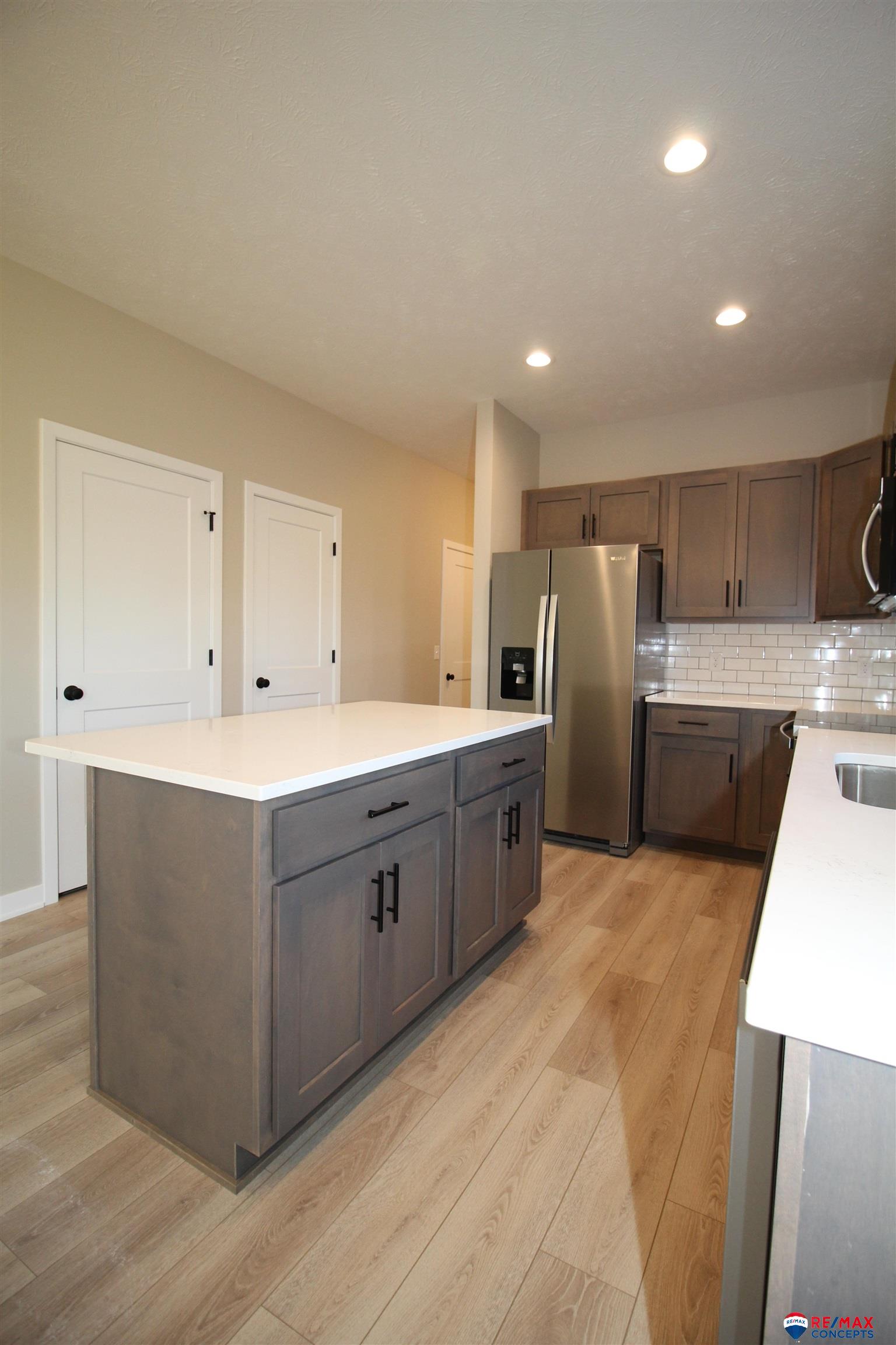 4044 Woodside Village Court, Lincoln, Nebraska image 39