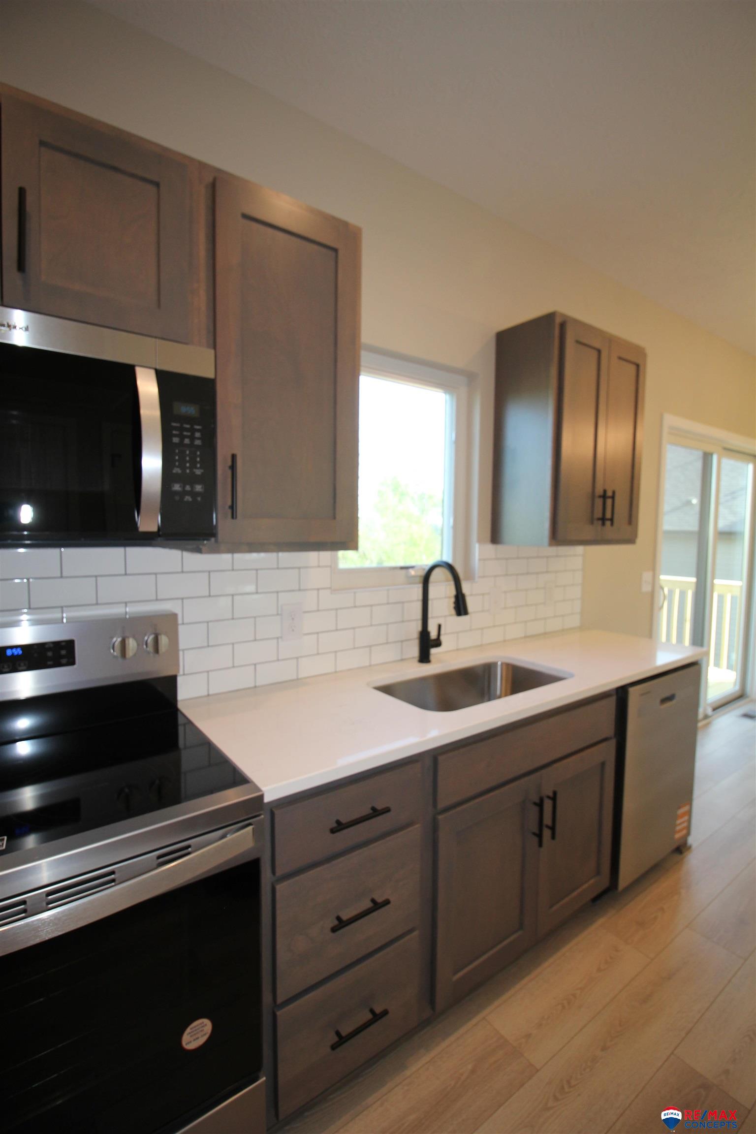 4044 Woodside Village Court, Lincoln, Nebraska image 42