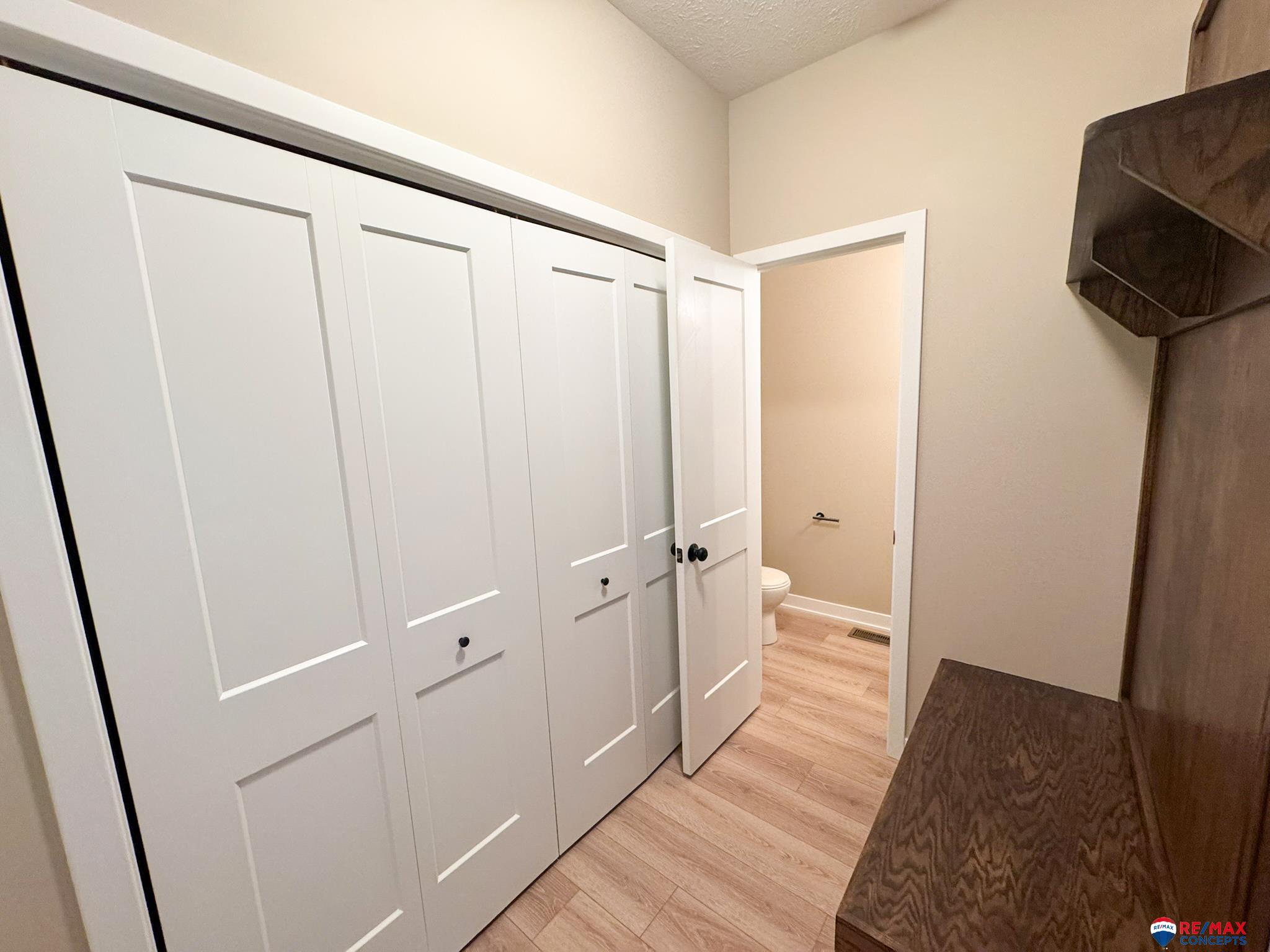 4044 Woodside Village Court, Lincoln, Nebraska image 7