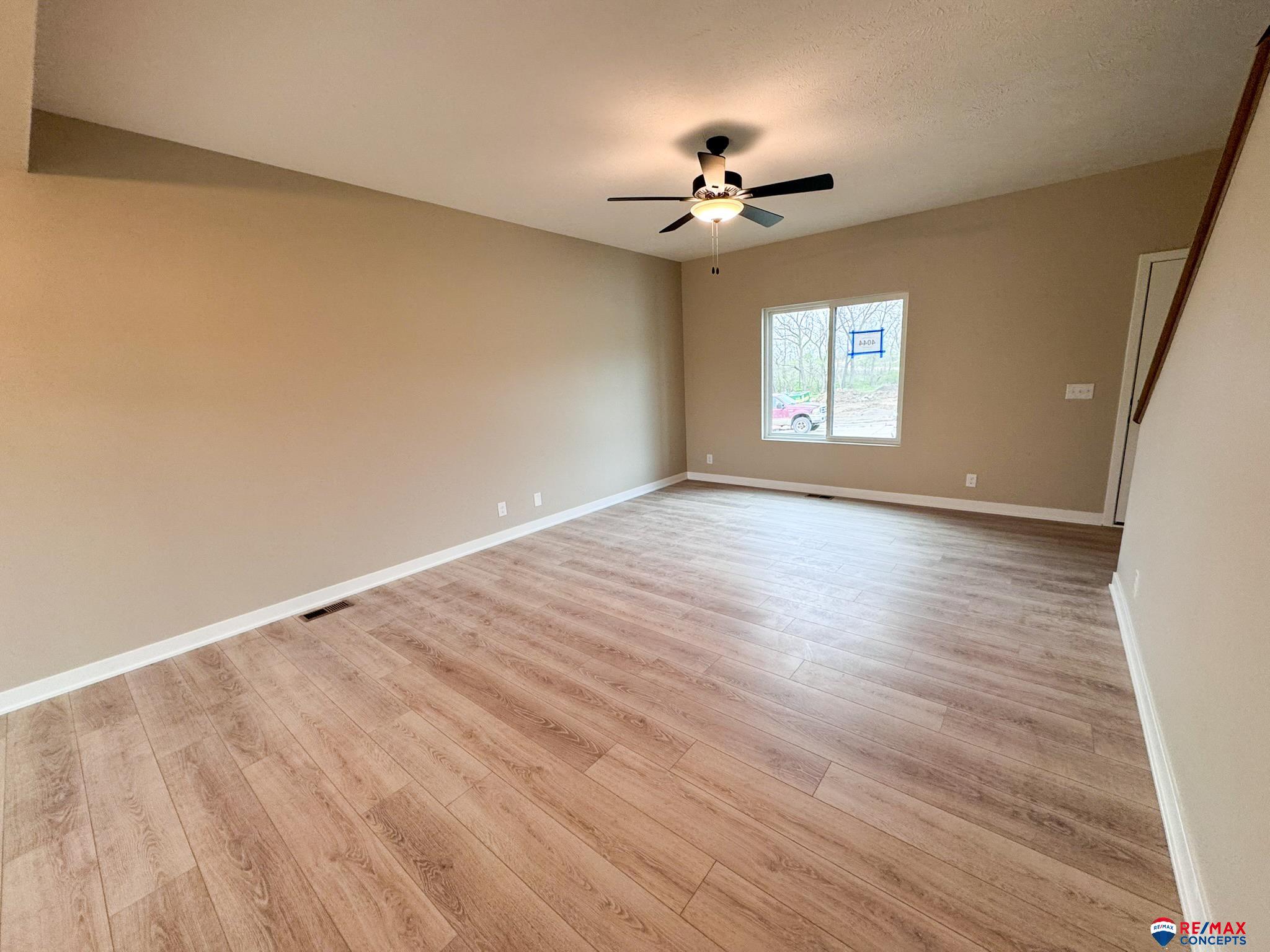 4044 Woodside Village Court, Lincoln, Nebraska image 9