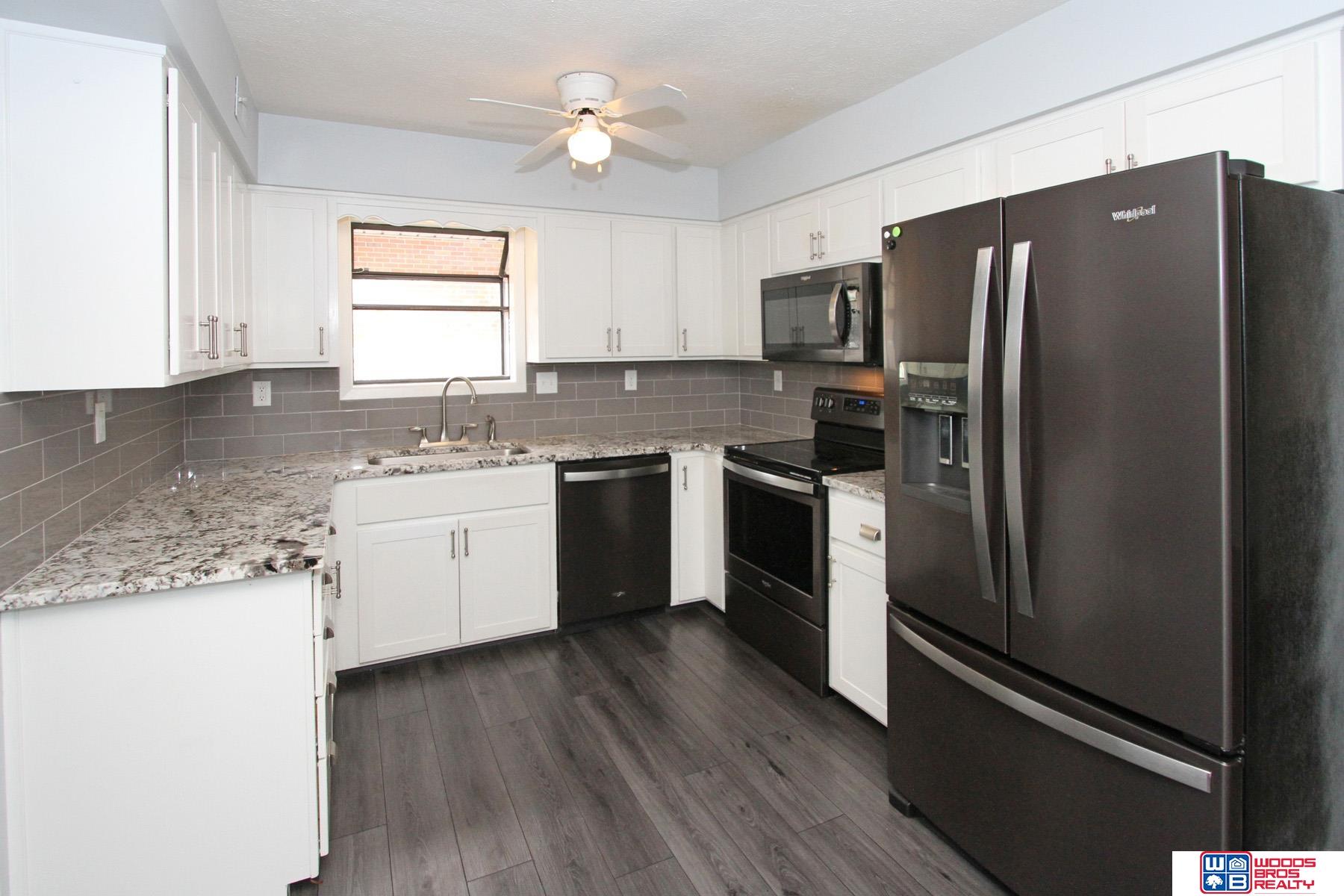 2501 Jacquelyn Drive, Lincoln, Nebraska image 6