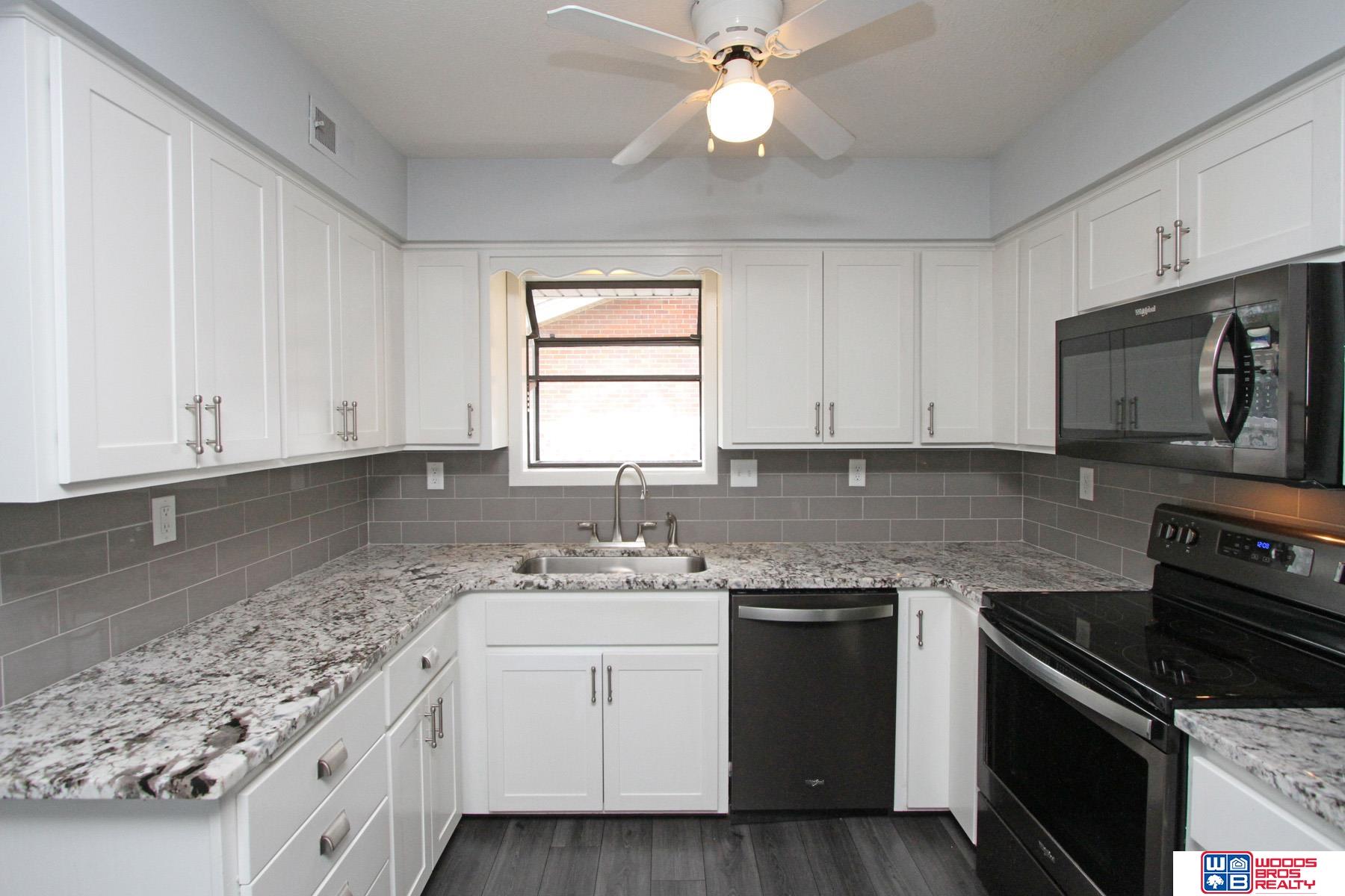 2501 Jacquelyn Drive, Lincoln, Nebraska image 7