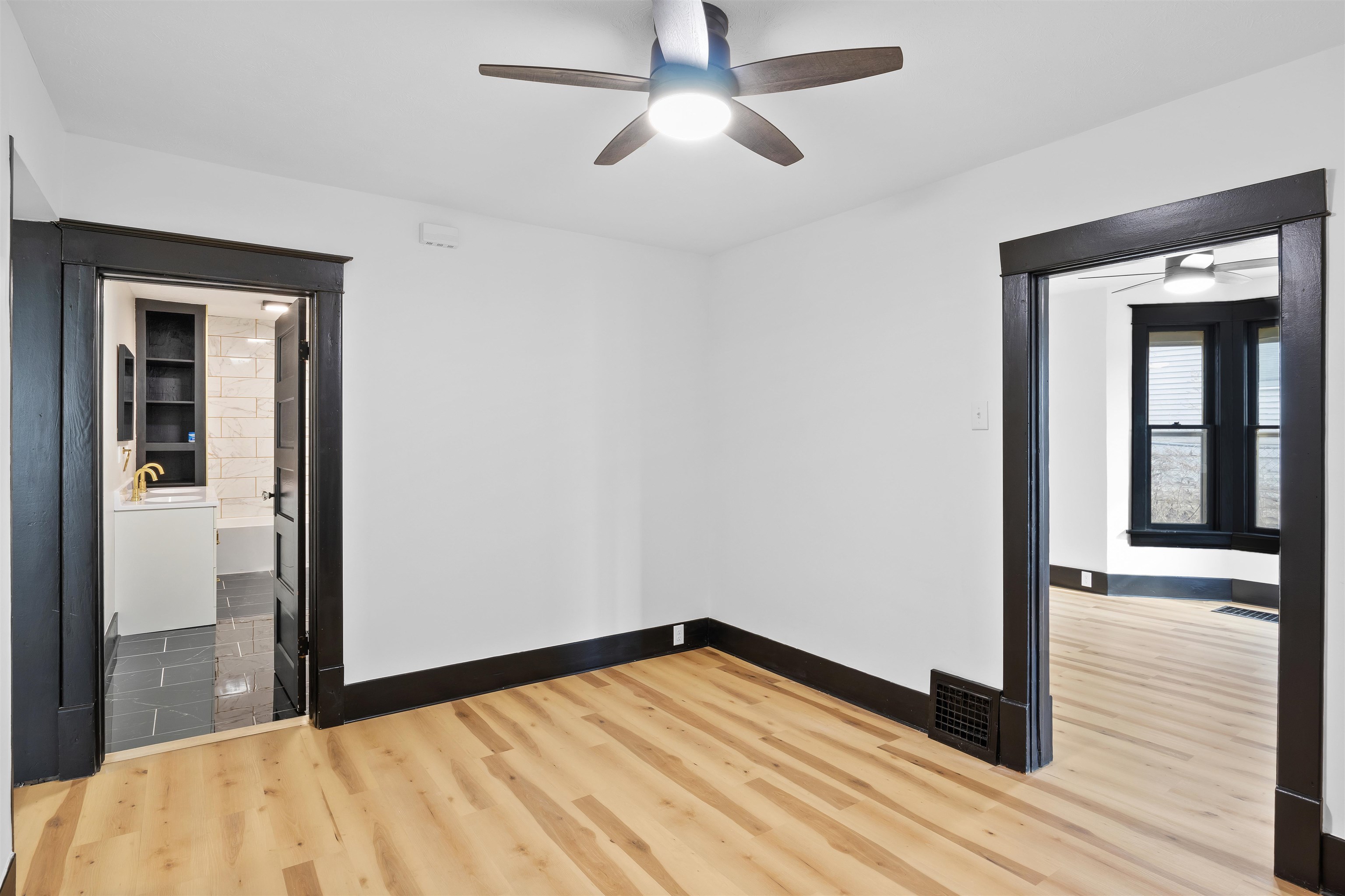 13006 S 35th Street, Bellevue, Nebraska image 12