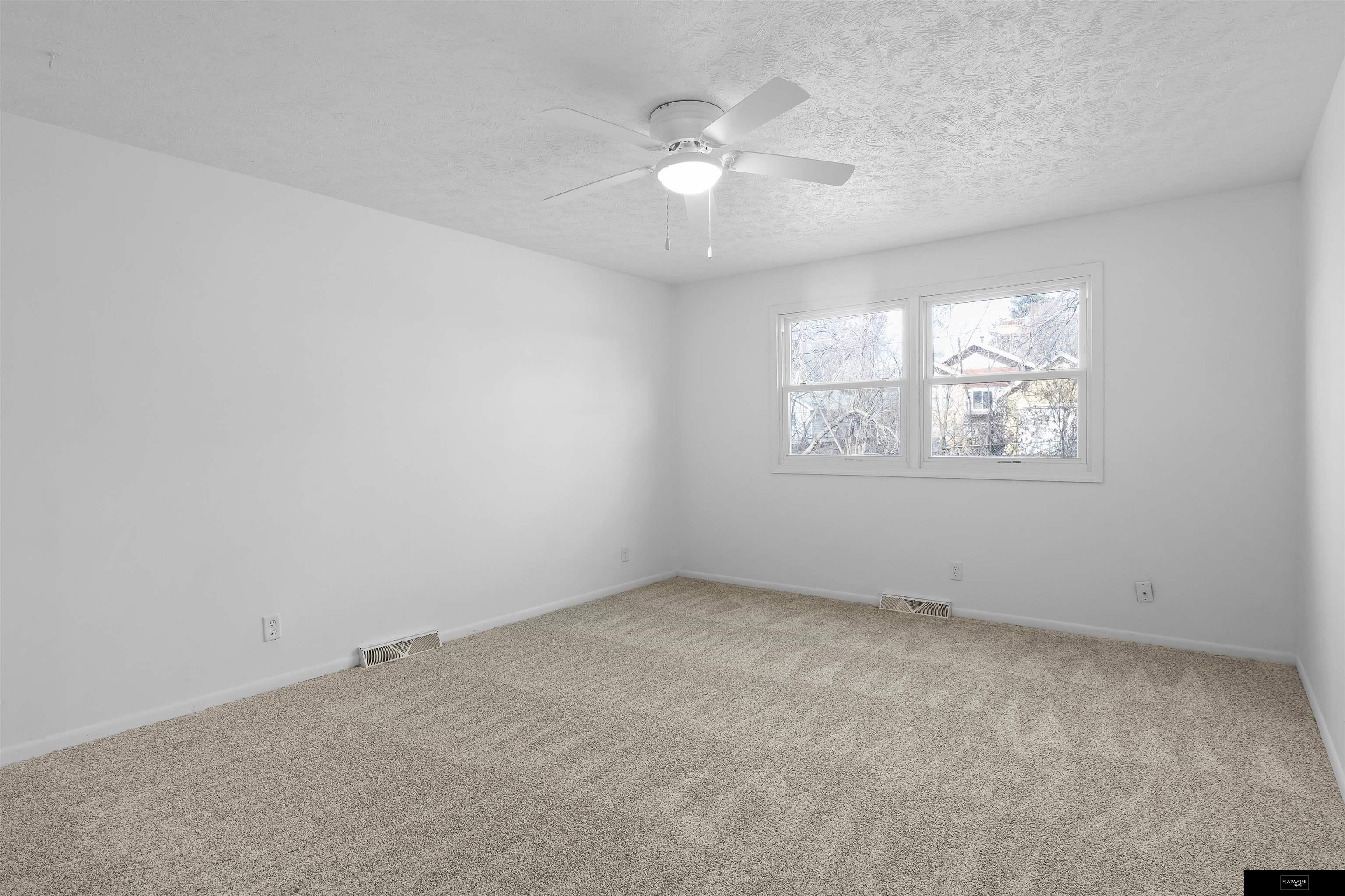 13006 S 35th Street, Bellevue, Nebraska image 17