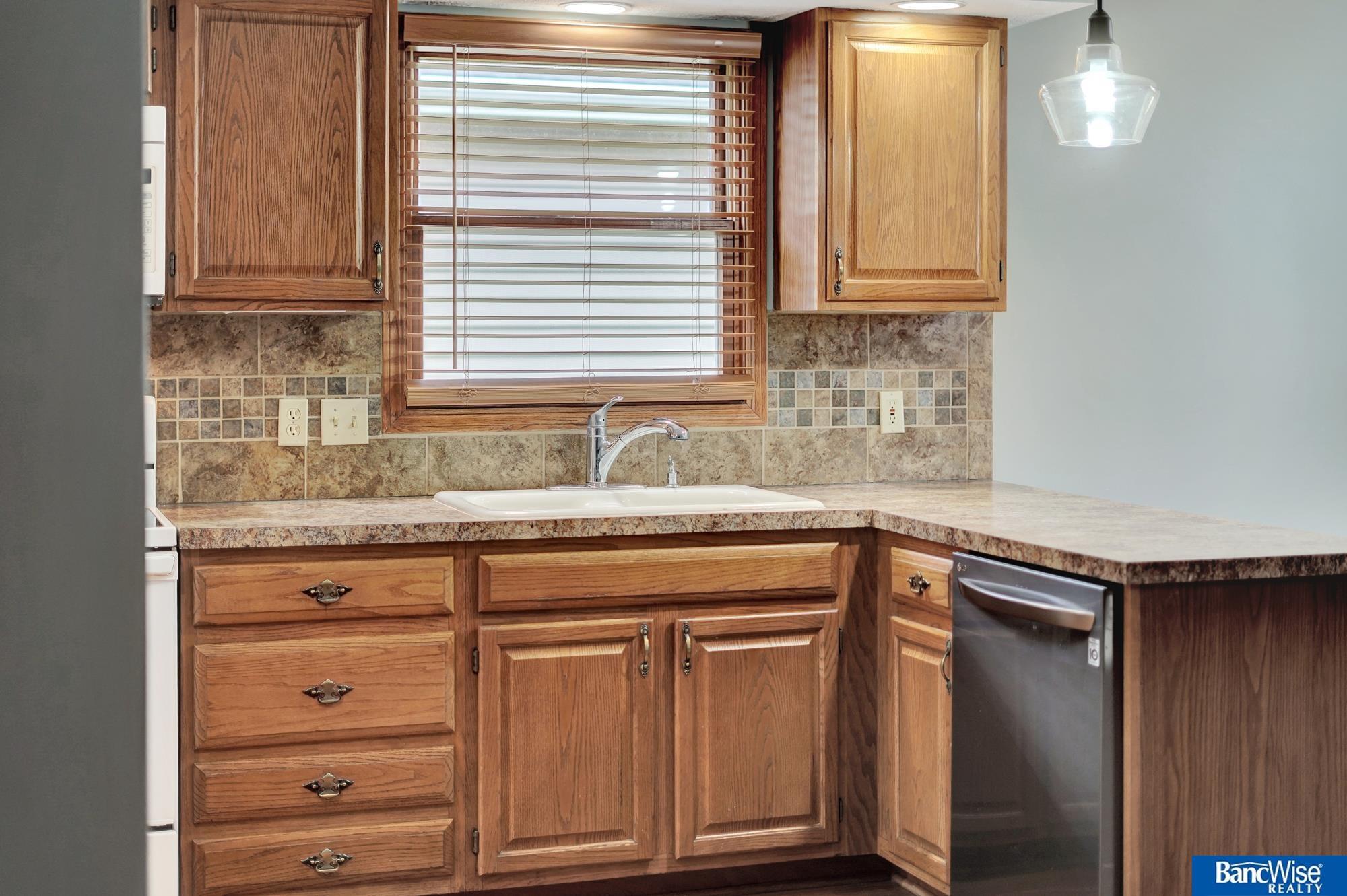 2727 N 75th Street, Lincoln, Nebraska image 18