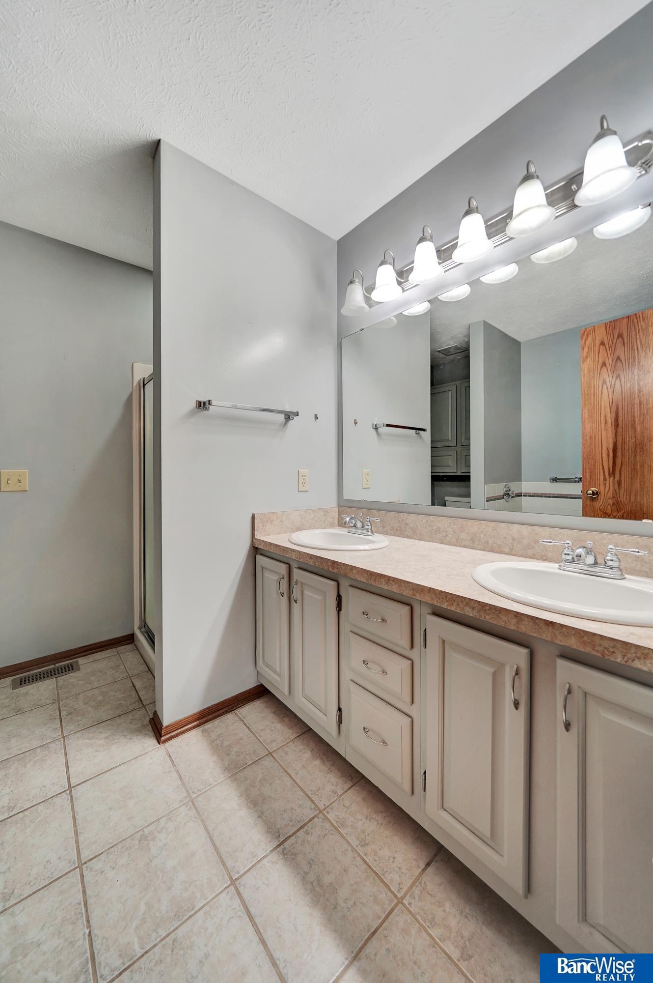 2727 N 75th Street, Lincoln, Nebraska image 24