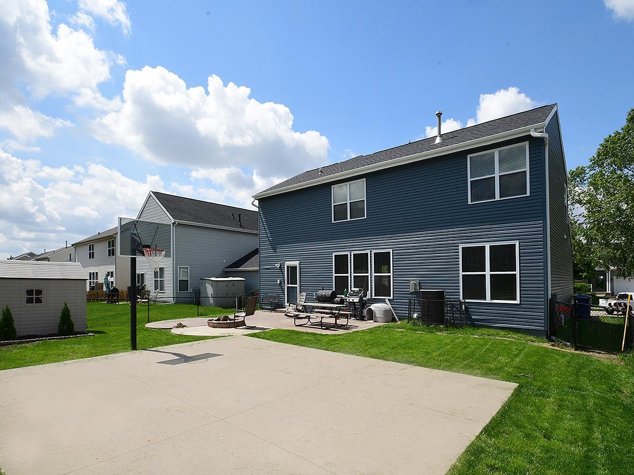 7941 N 152nd Street, Bennington, Nebraska image 1