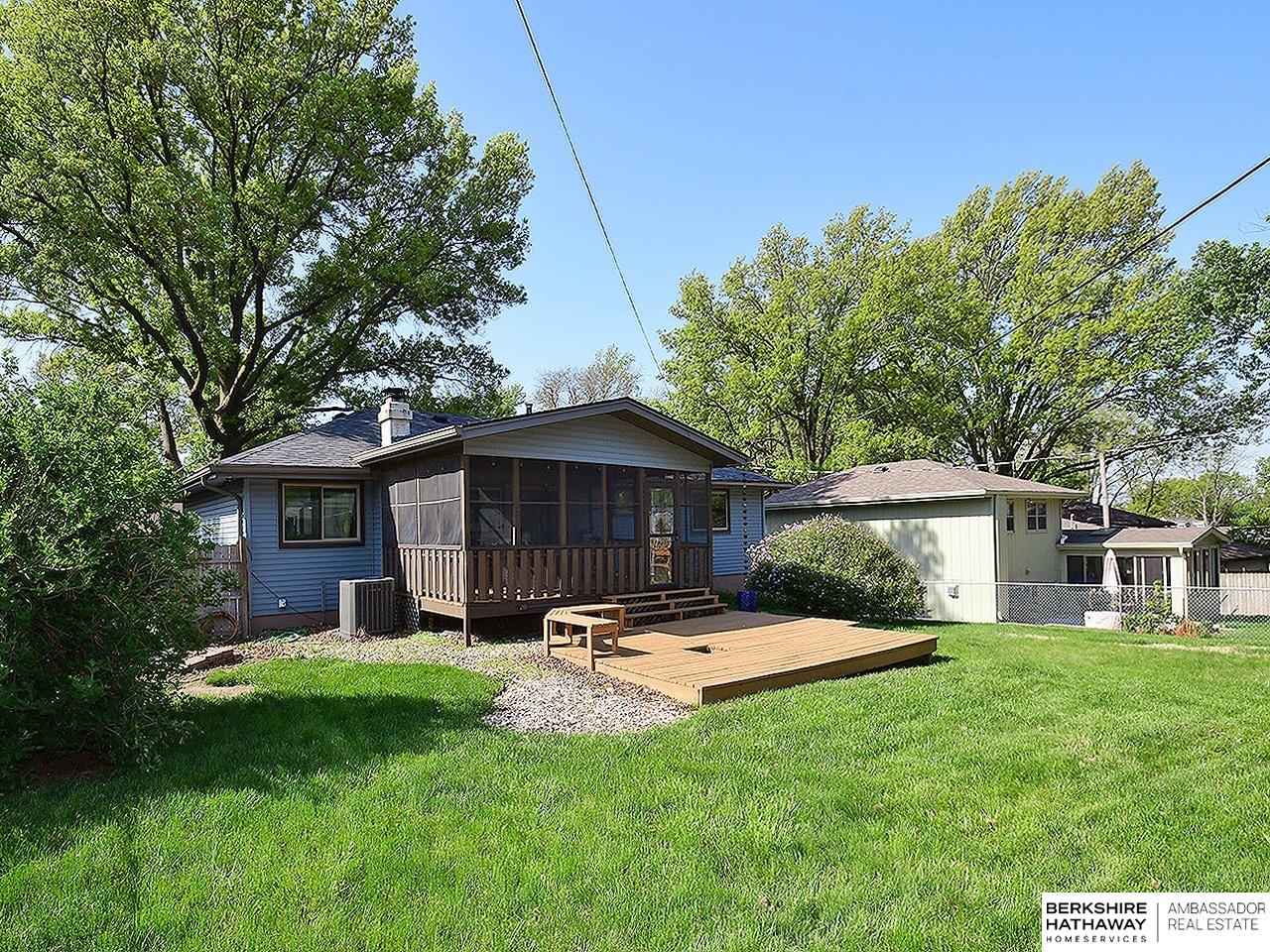 4430 Shady Lane Circle, Omaha, Nebraska image 11